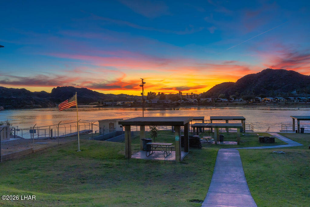 37394 Bighorn Dr