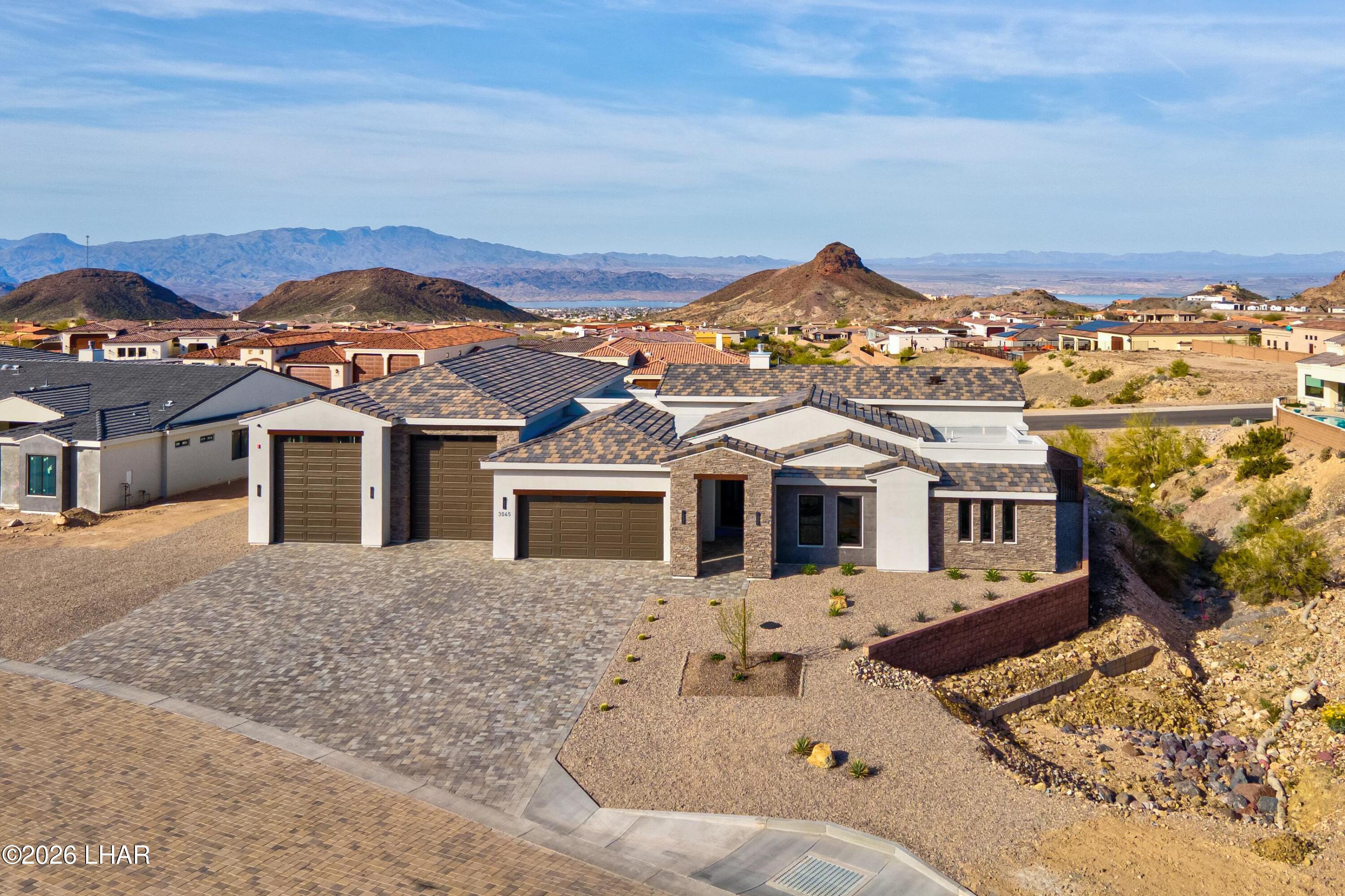 3045 Camino De La Enclave