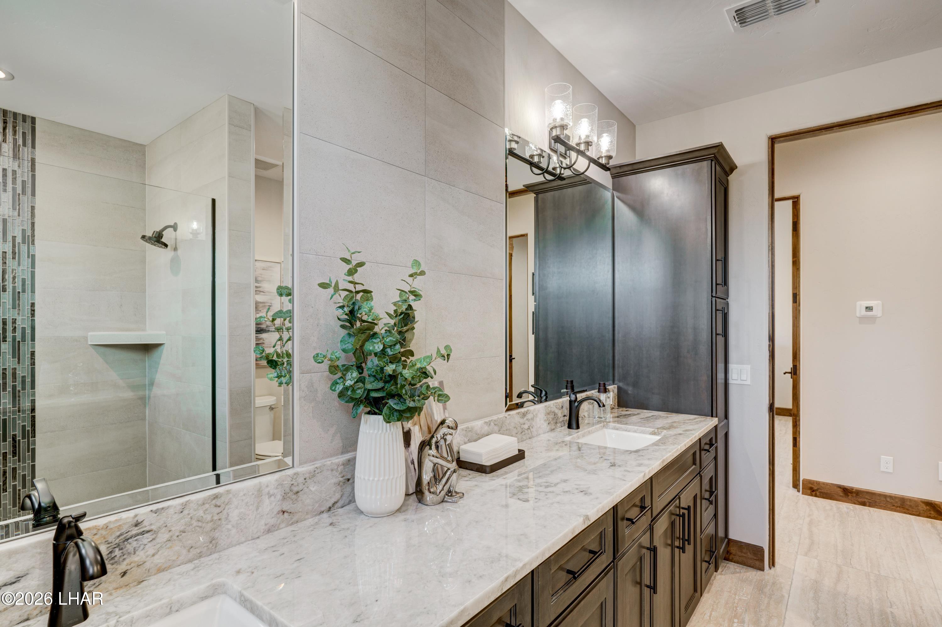 3045 Camino De La Enclave