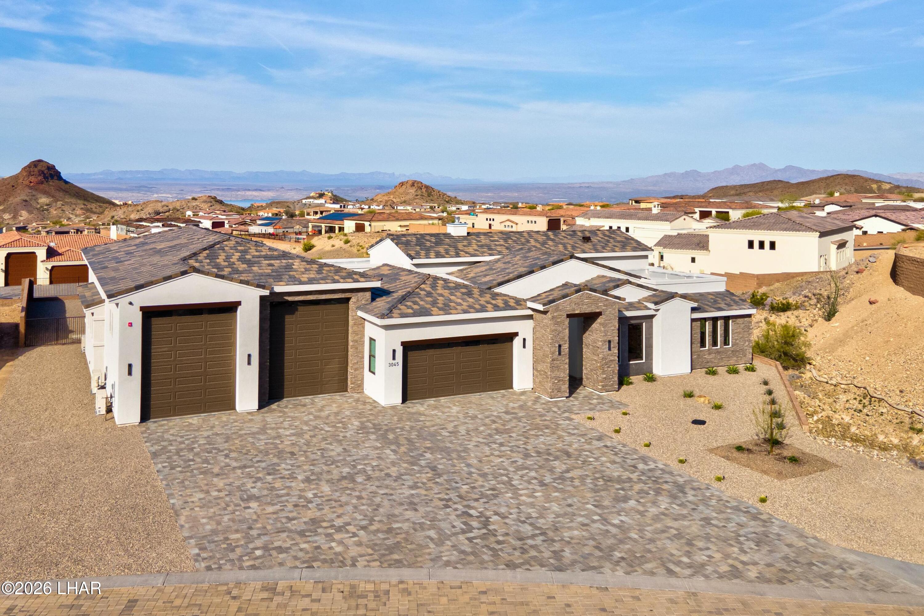 3045 Camino De La Enclave