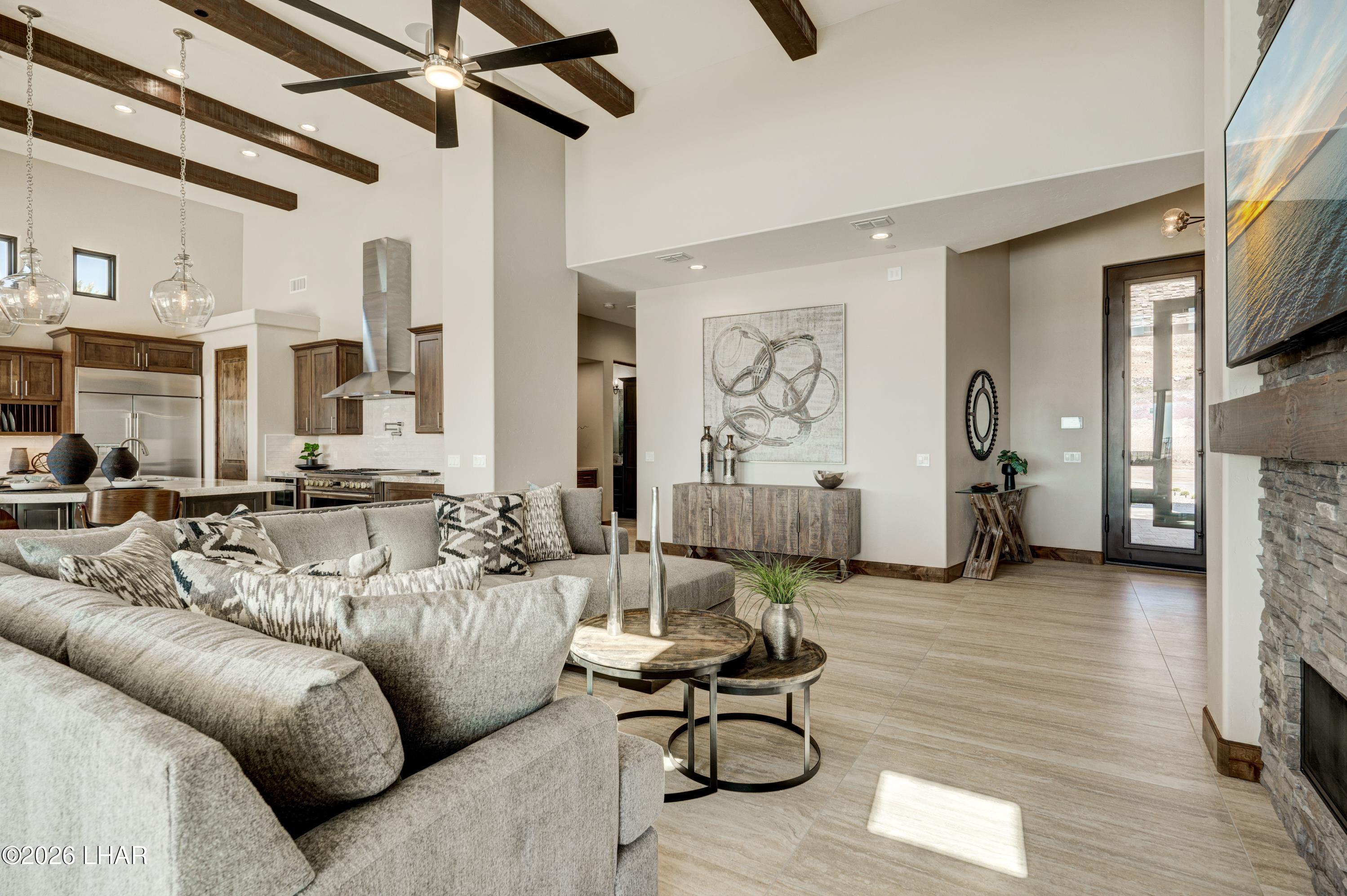 3045 Camino De La Enclave