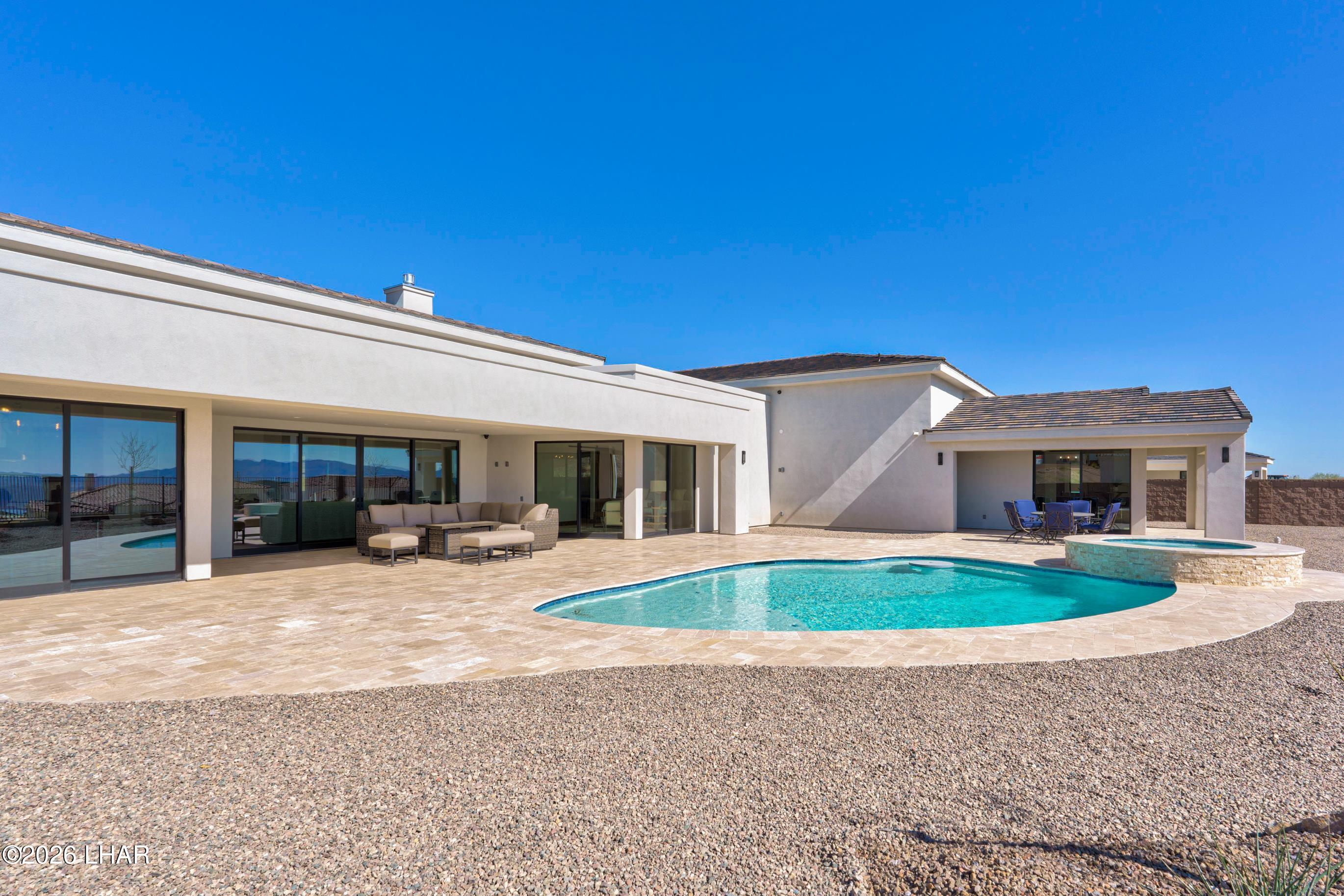 3045 Camino De La Enclave