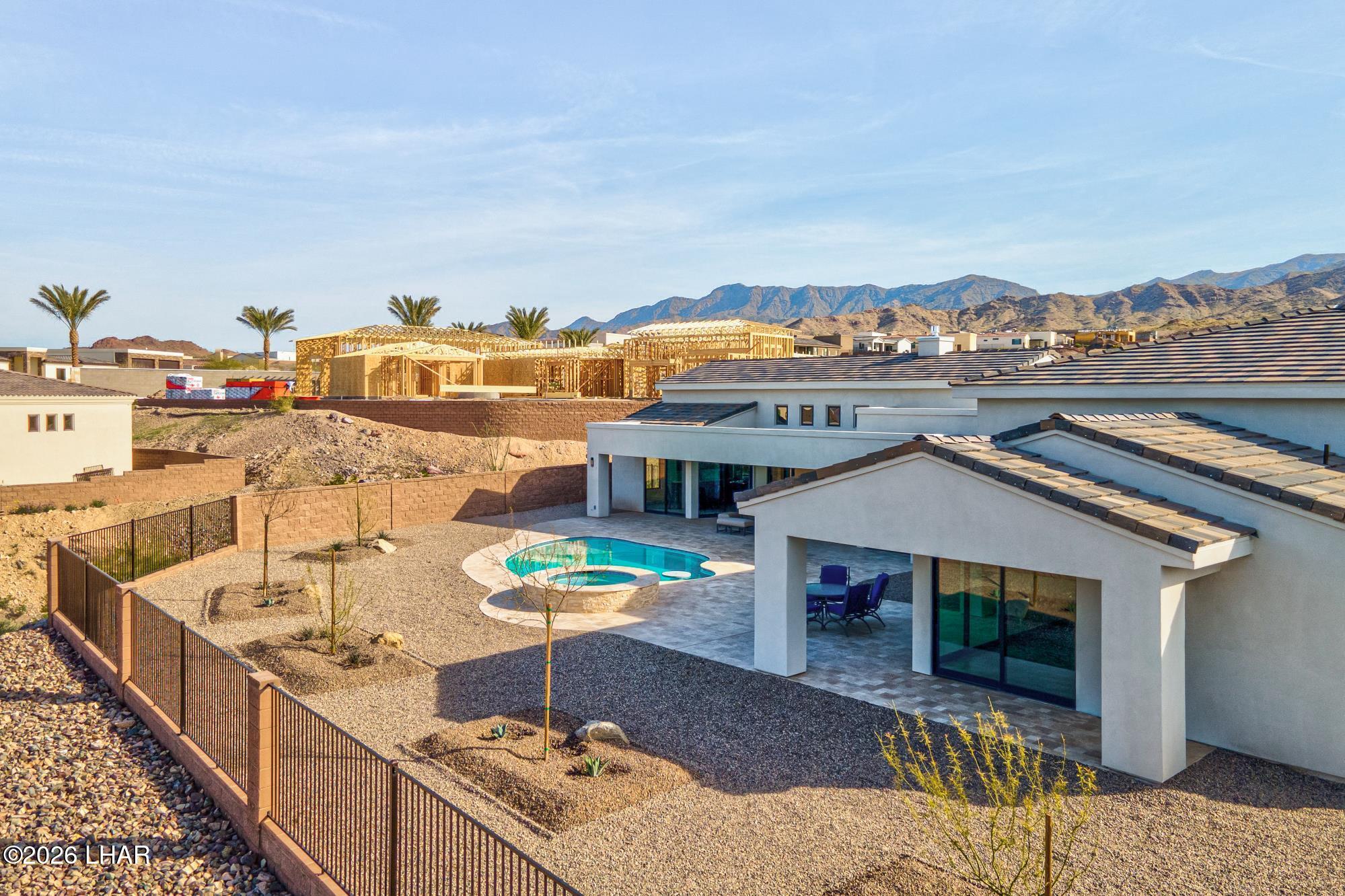 3045 Camino De La Enclave