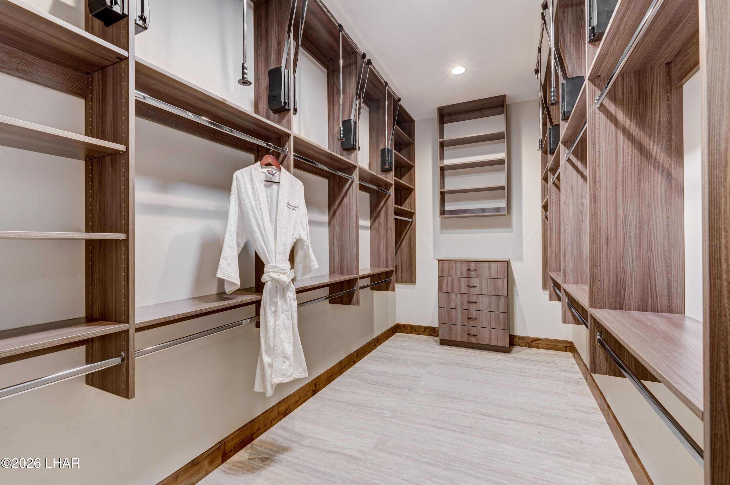 3045 Camino De La Enclave