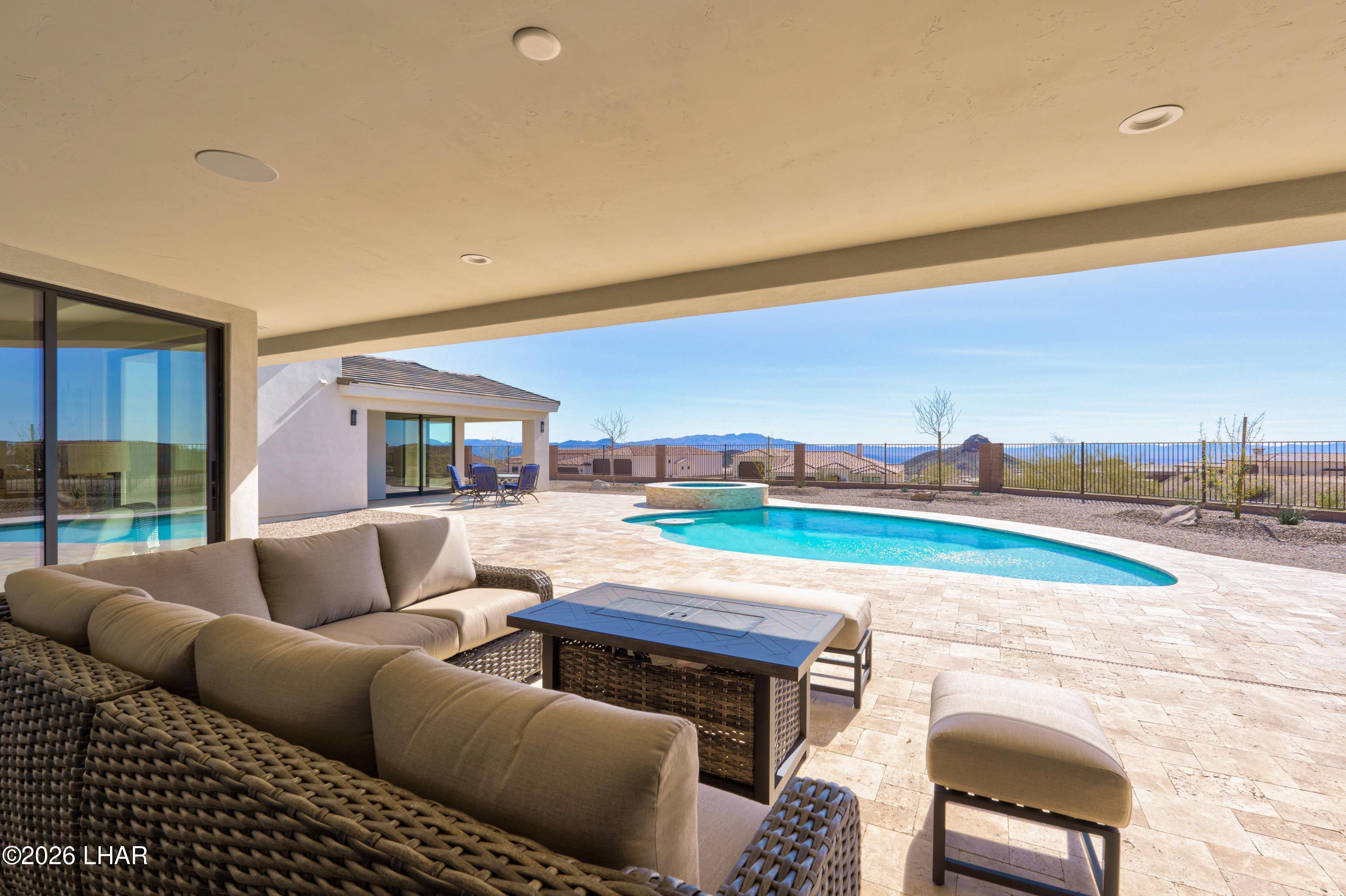 3045 Camino De La Enclave