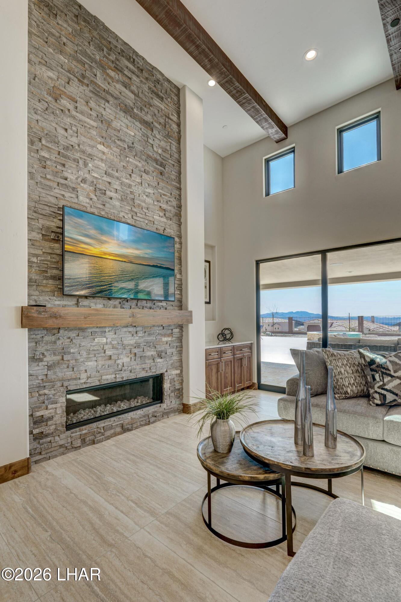 3045 Camino De La Enclave