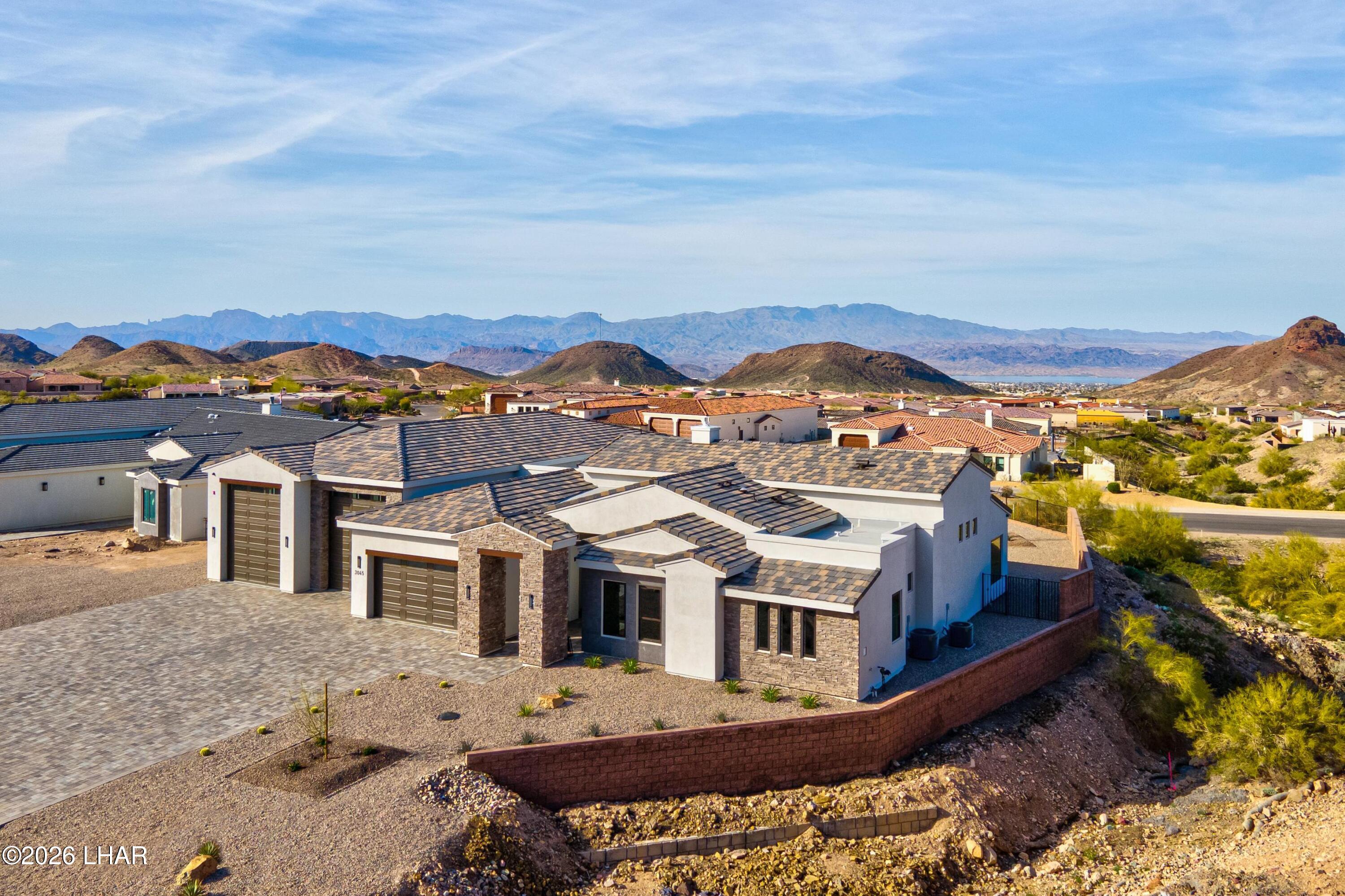 3045 Camino De La Enclave