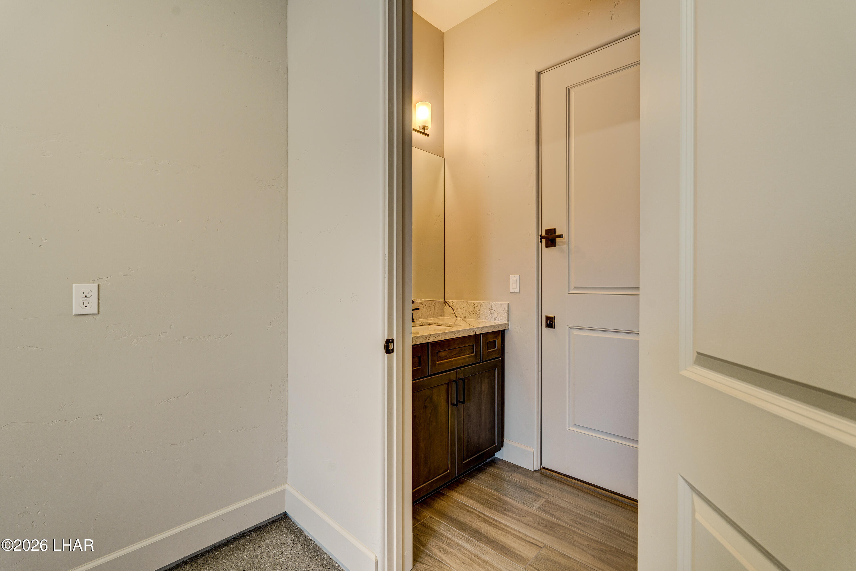 3051 Camino De La Enclave