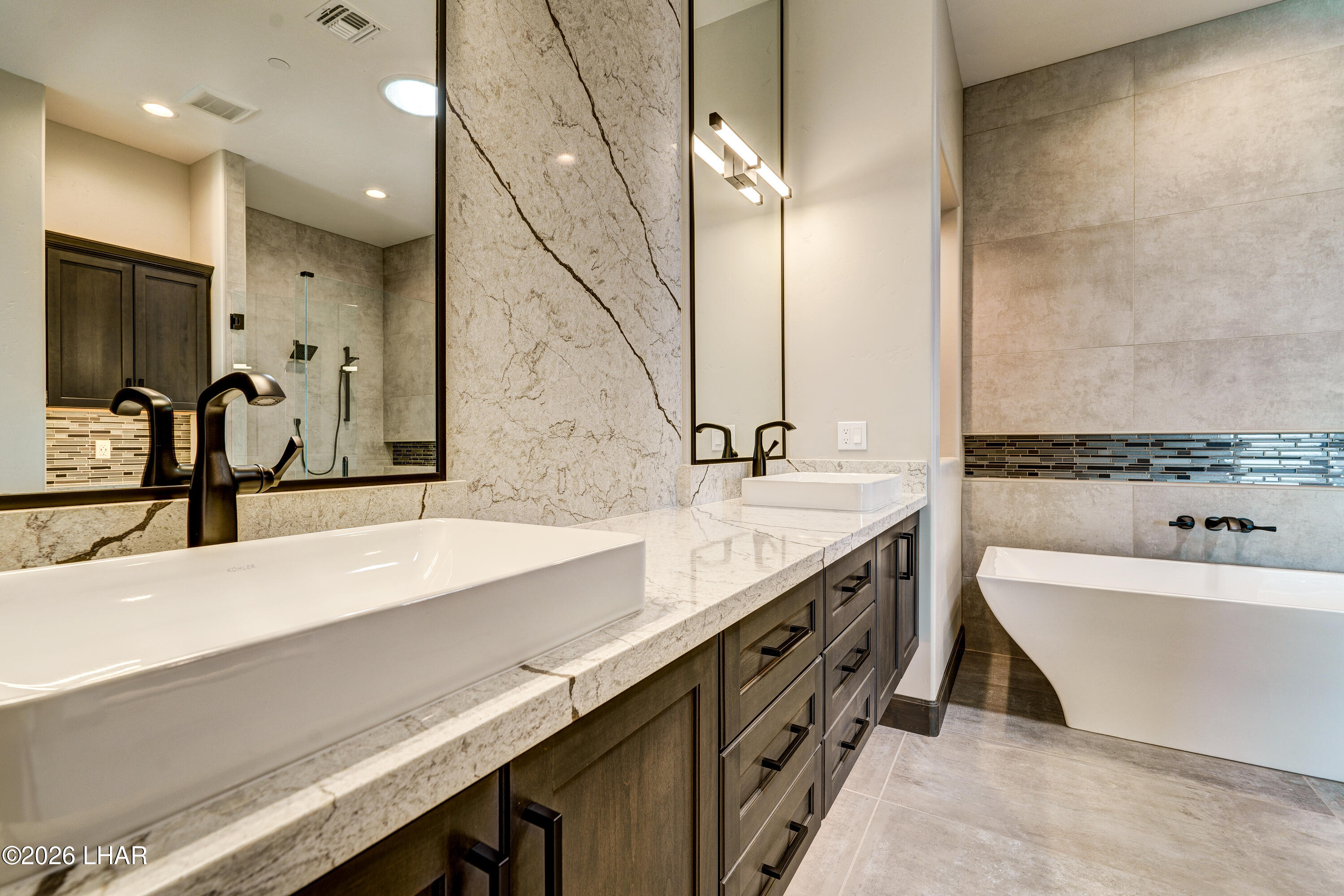 3051 Camino De La Enclave