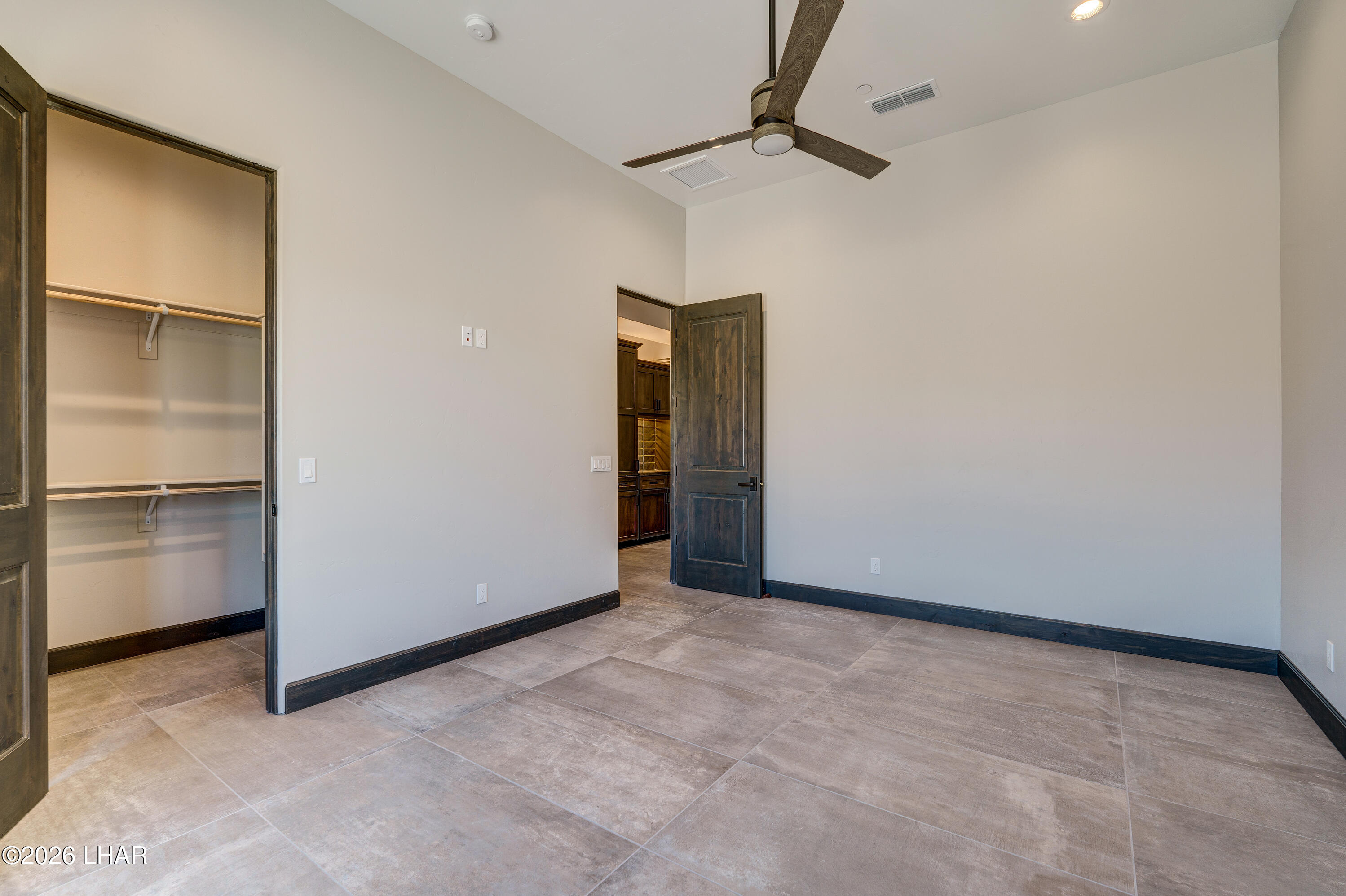 3051 Camino De La Enclave