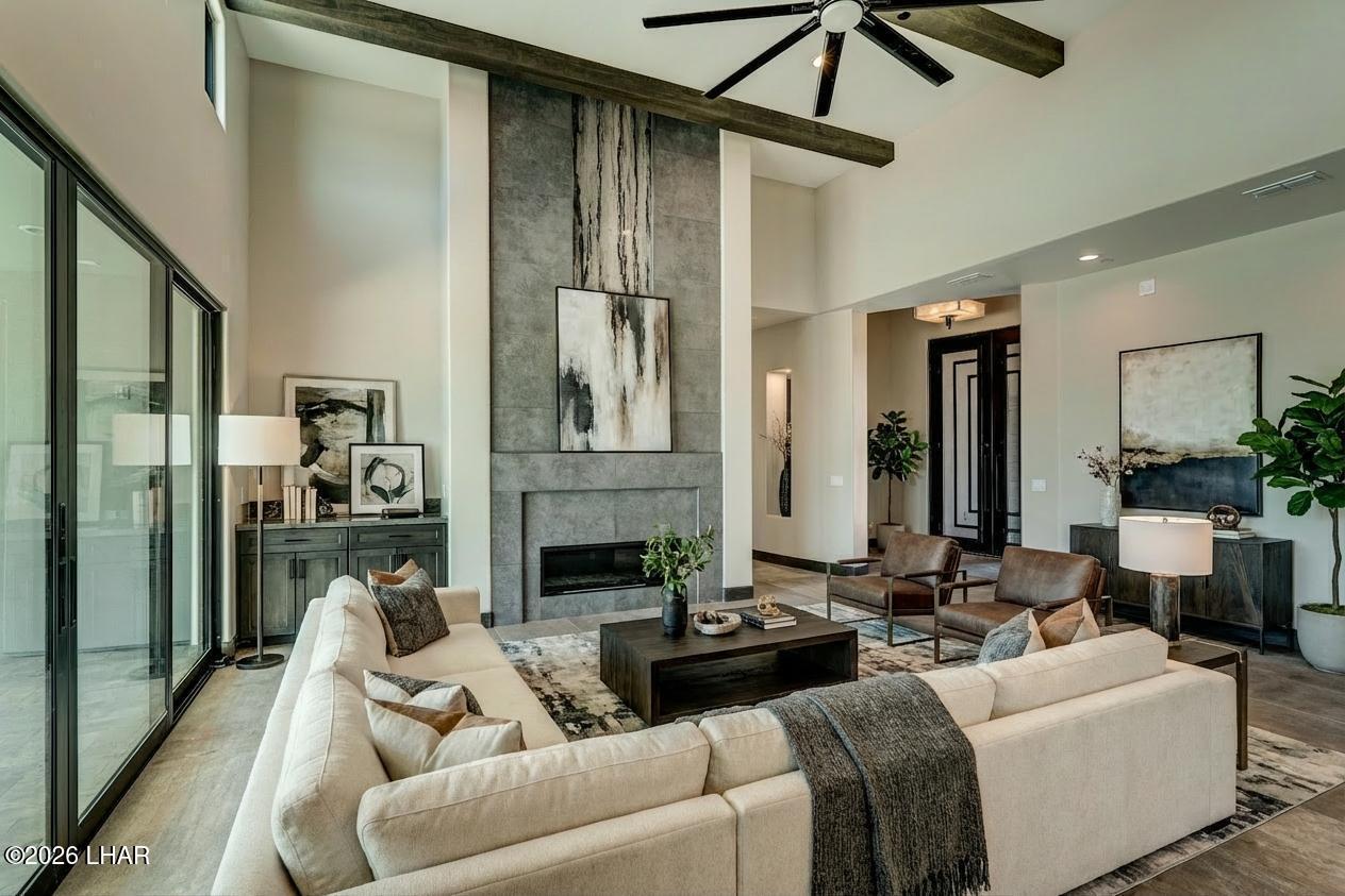 3051 Camino De La Enclave