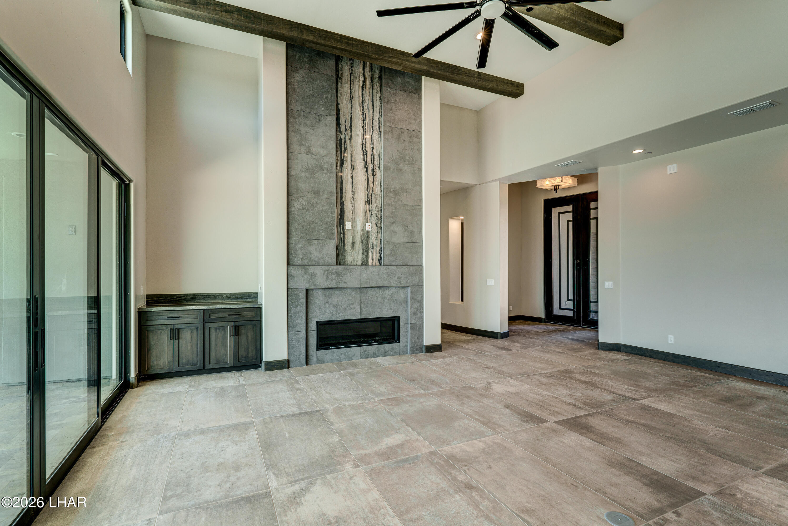 3051 Camino De La Enclave