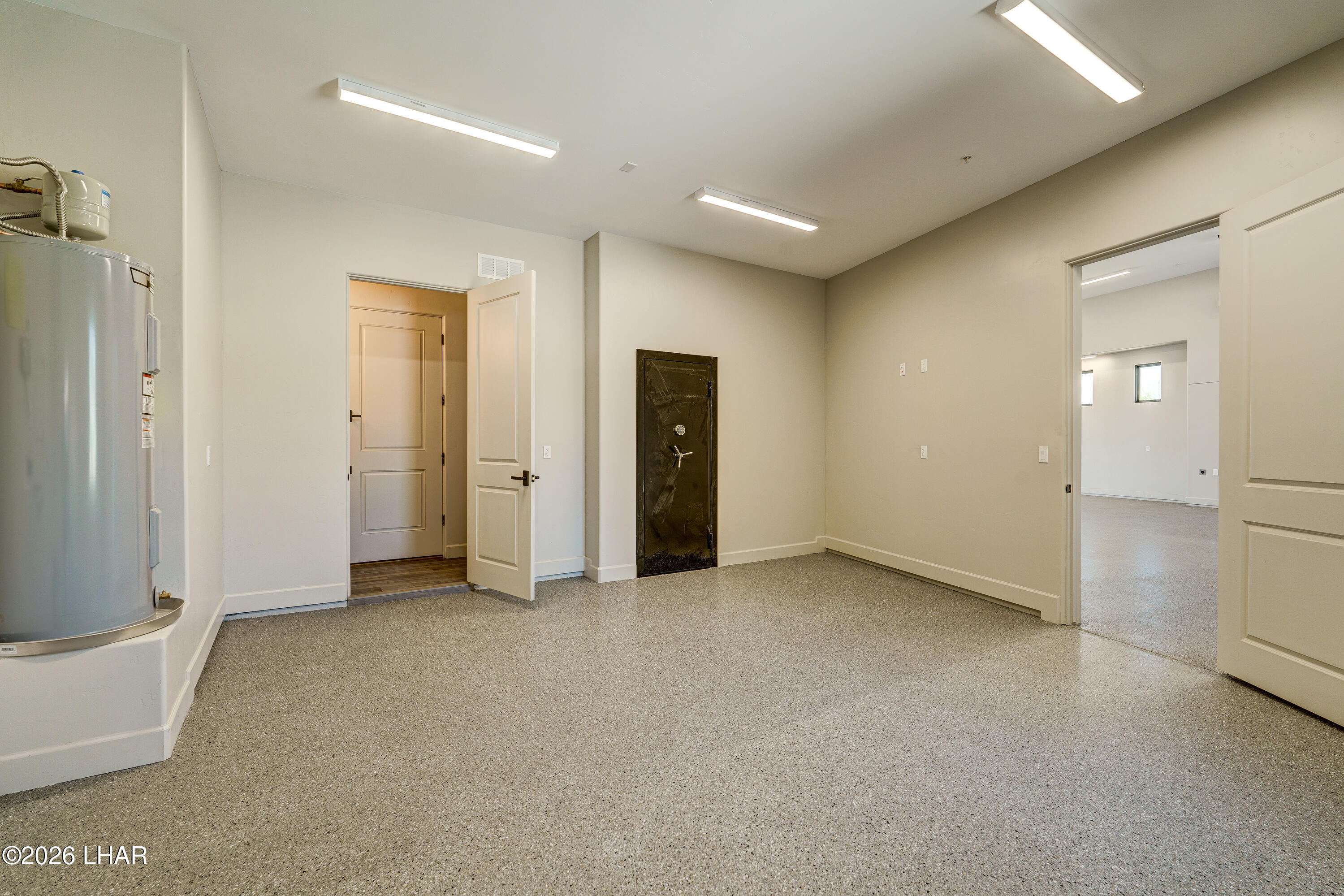 3051 Camino De La Enclave