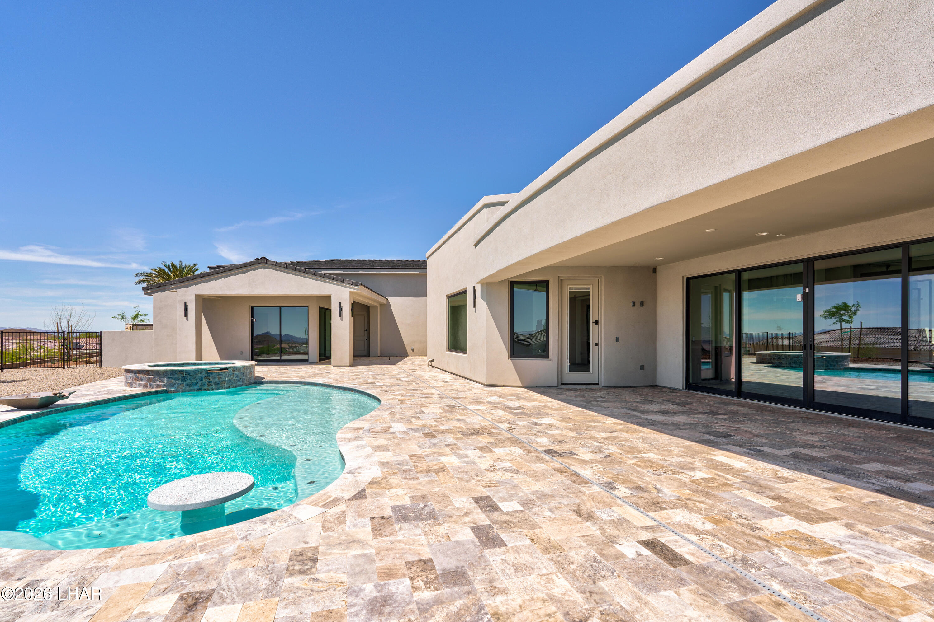 3051 Camino De La Enclave