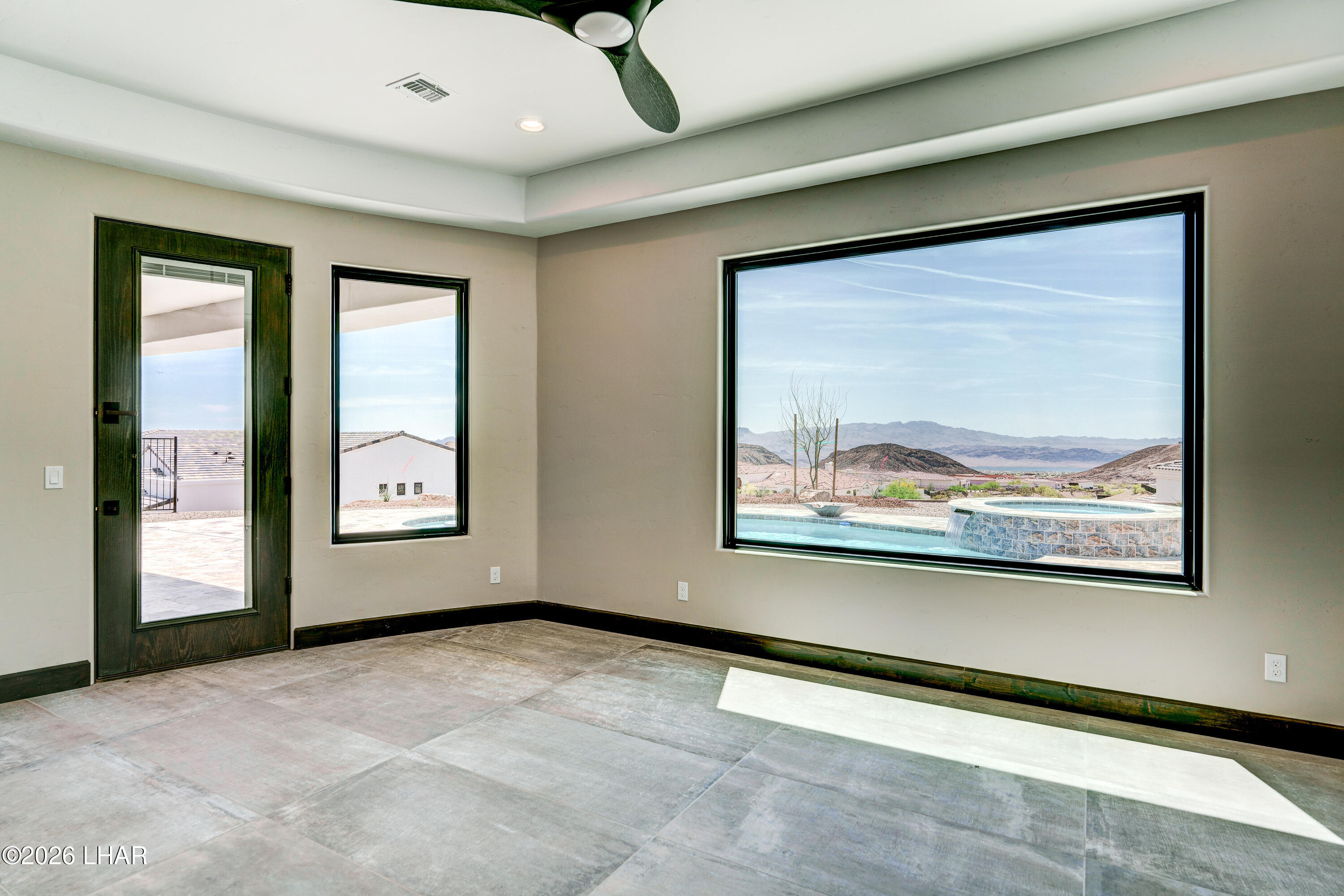 3051 Camino De La Enclave