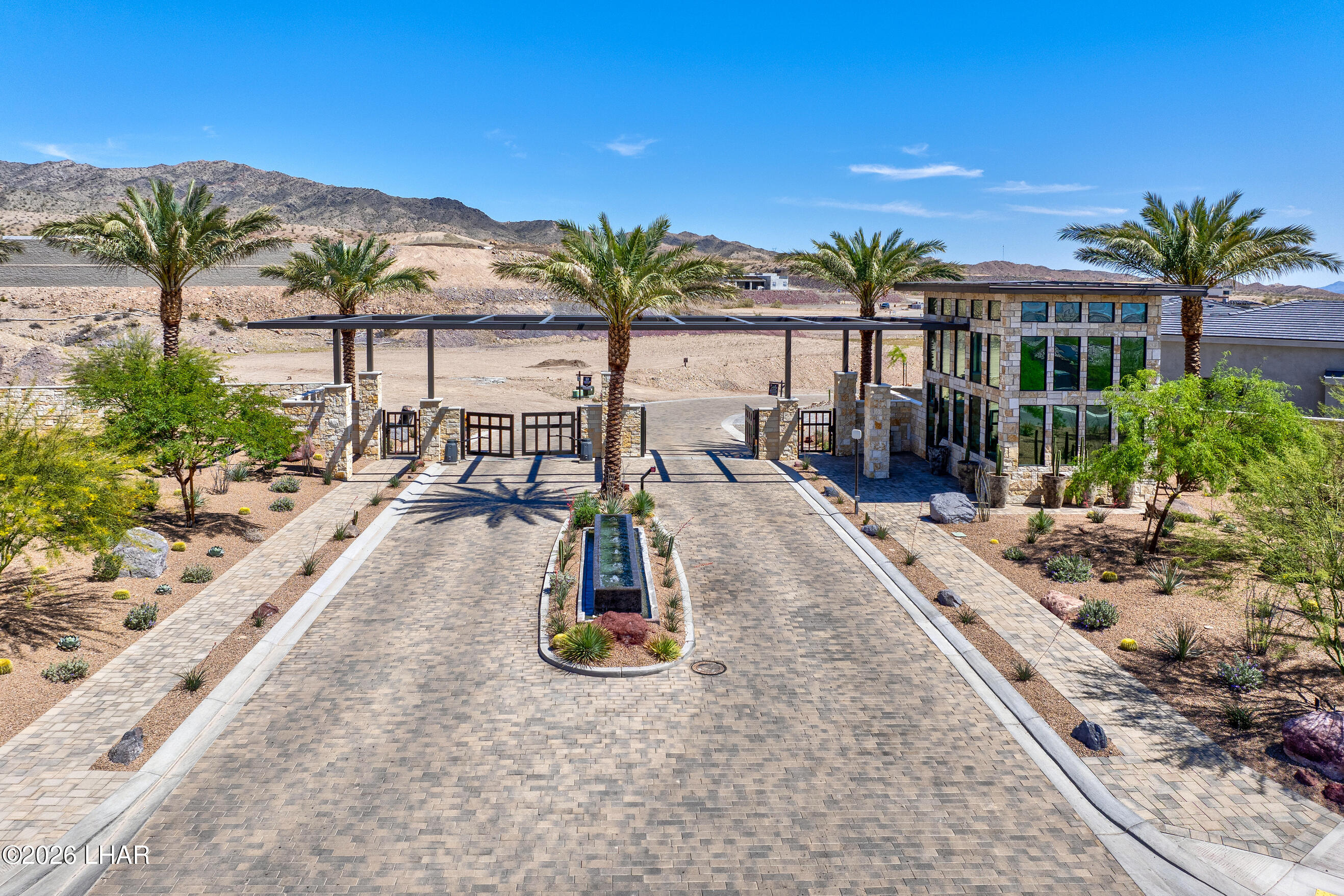 3051 Camino De La Enclave