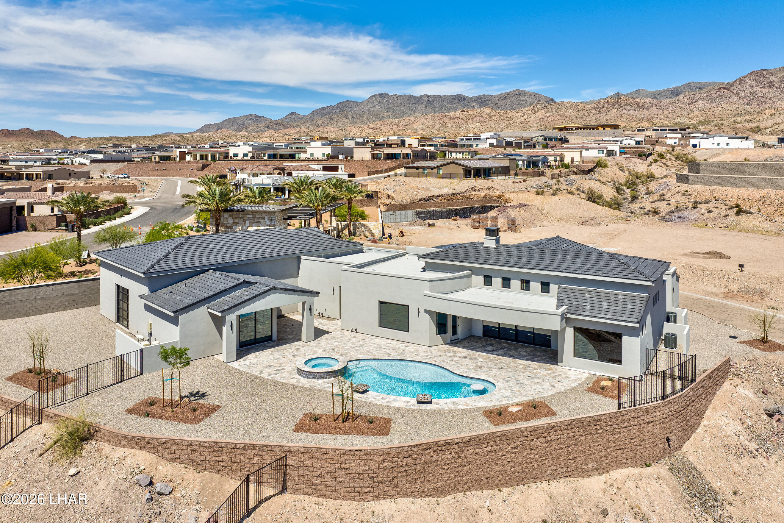 3051 Camino De La Enclave