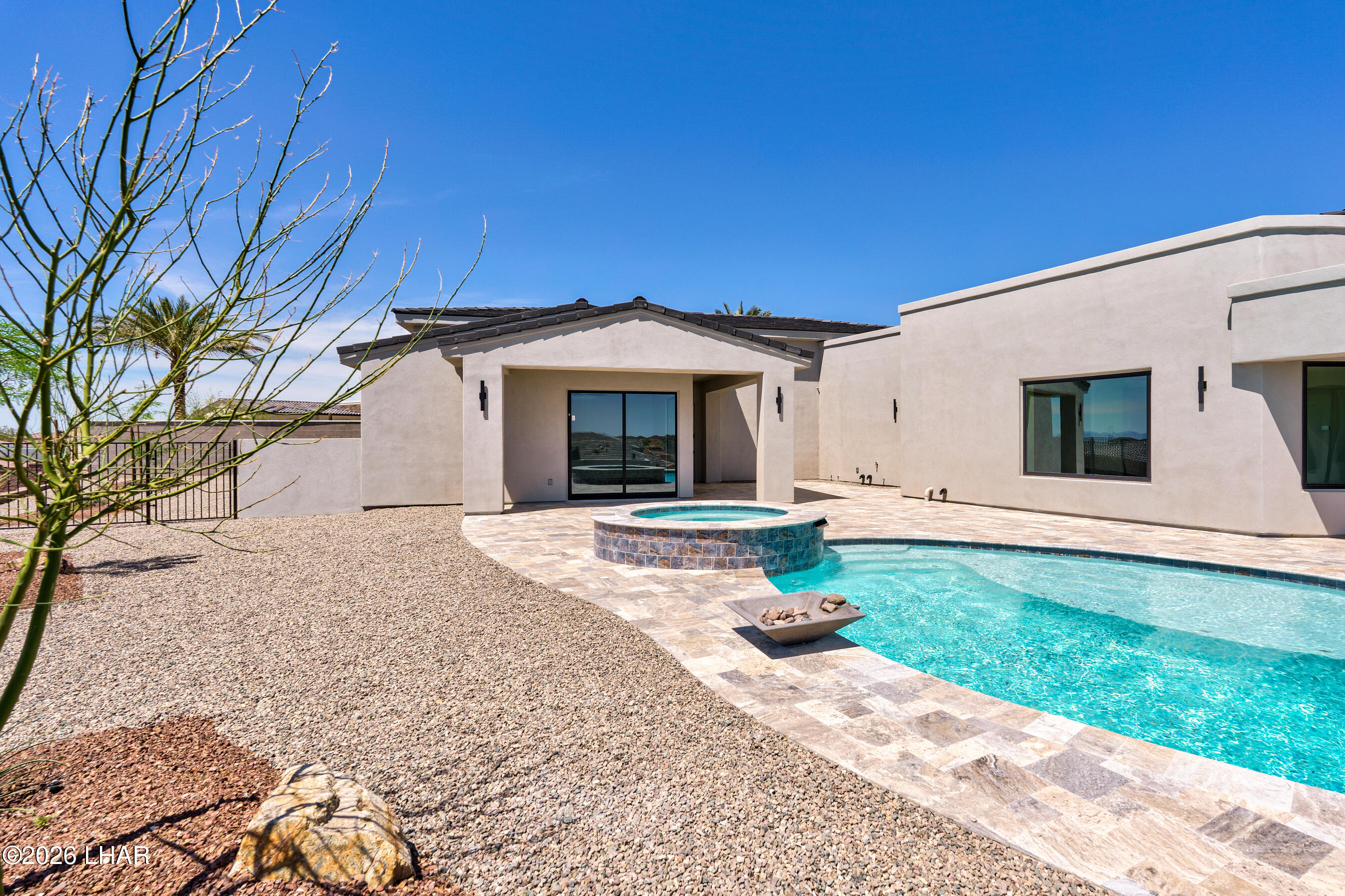 3051 Camino De La Enclave