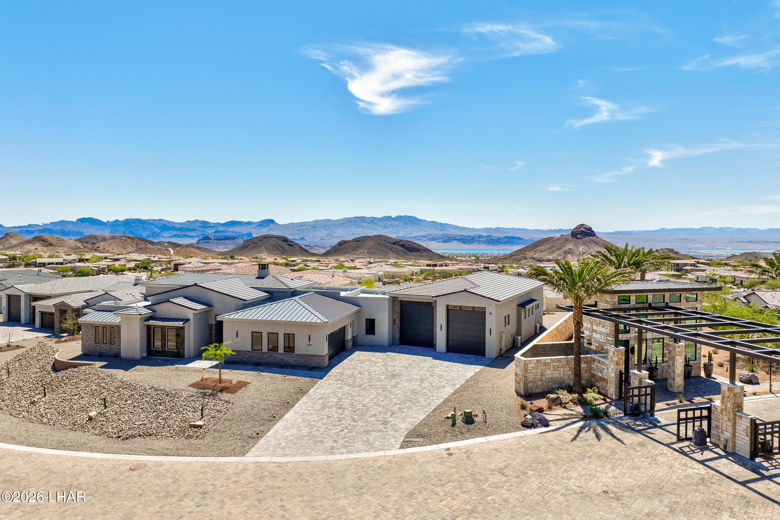 3051 Camino De La Enclave