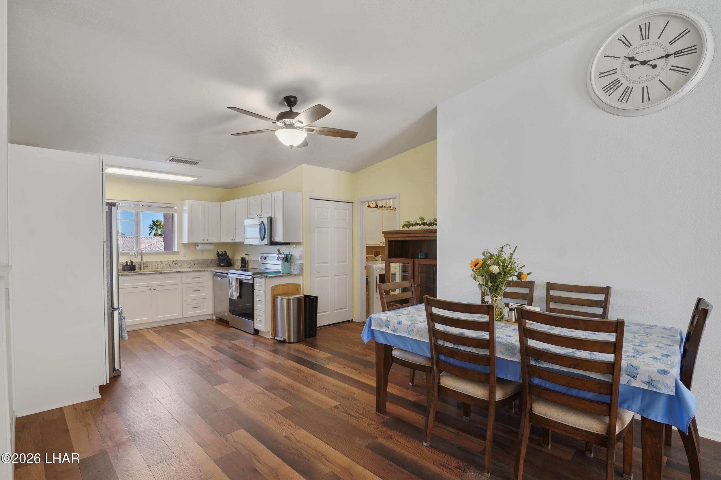 2836 Janet Dr