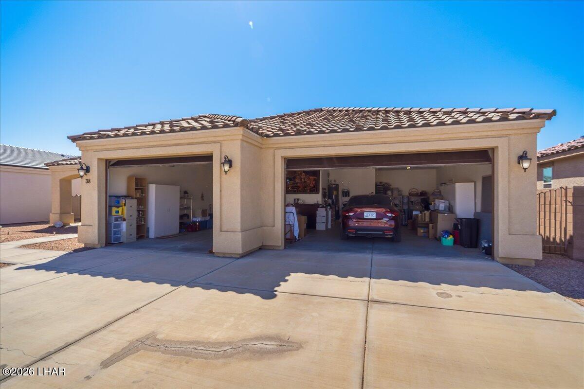 38 Cypress Point Dr N
