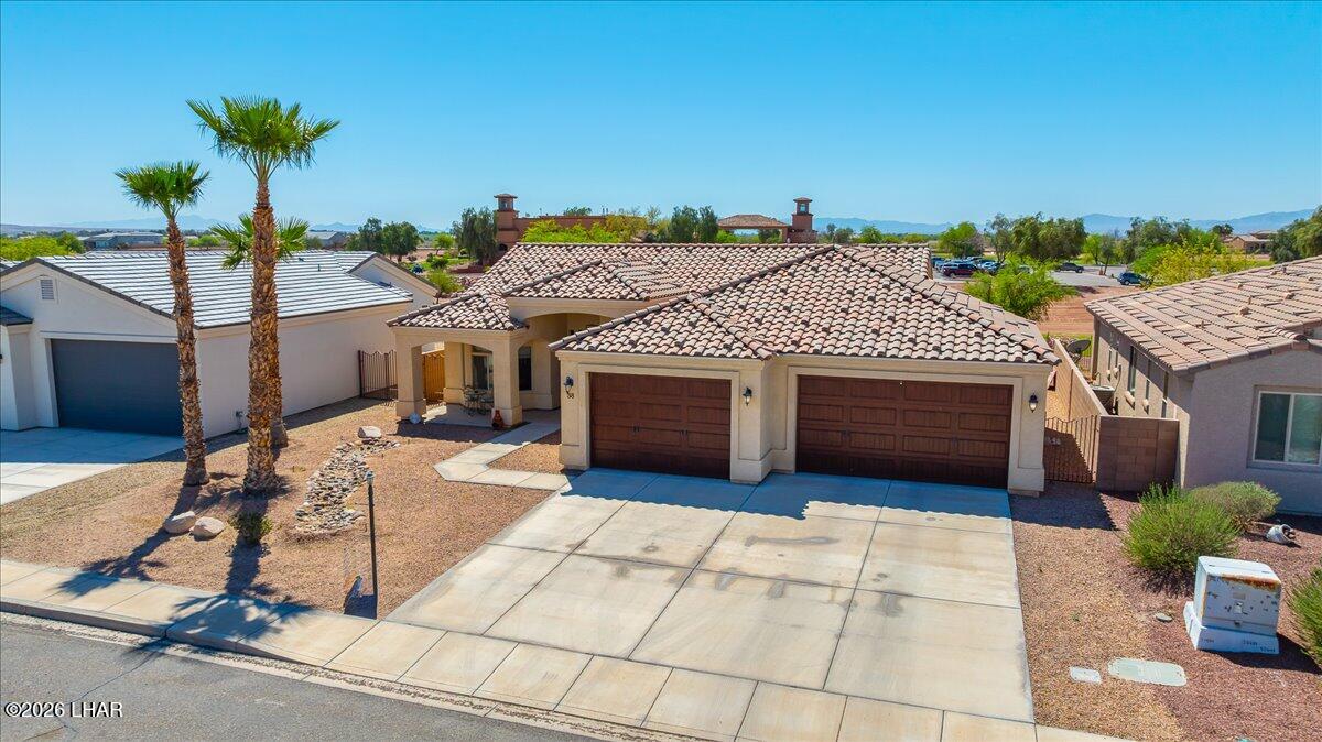 38 Cypress Point Dr N