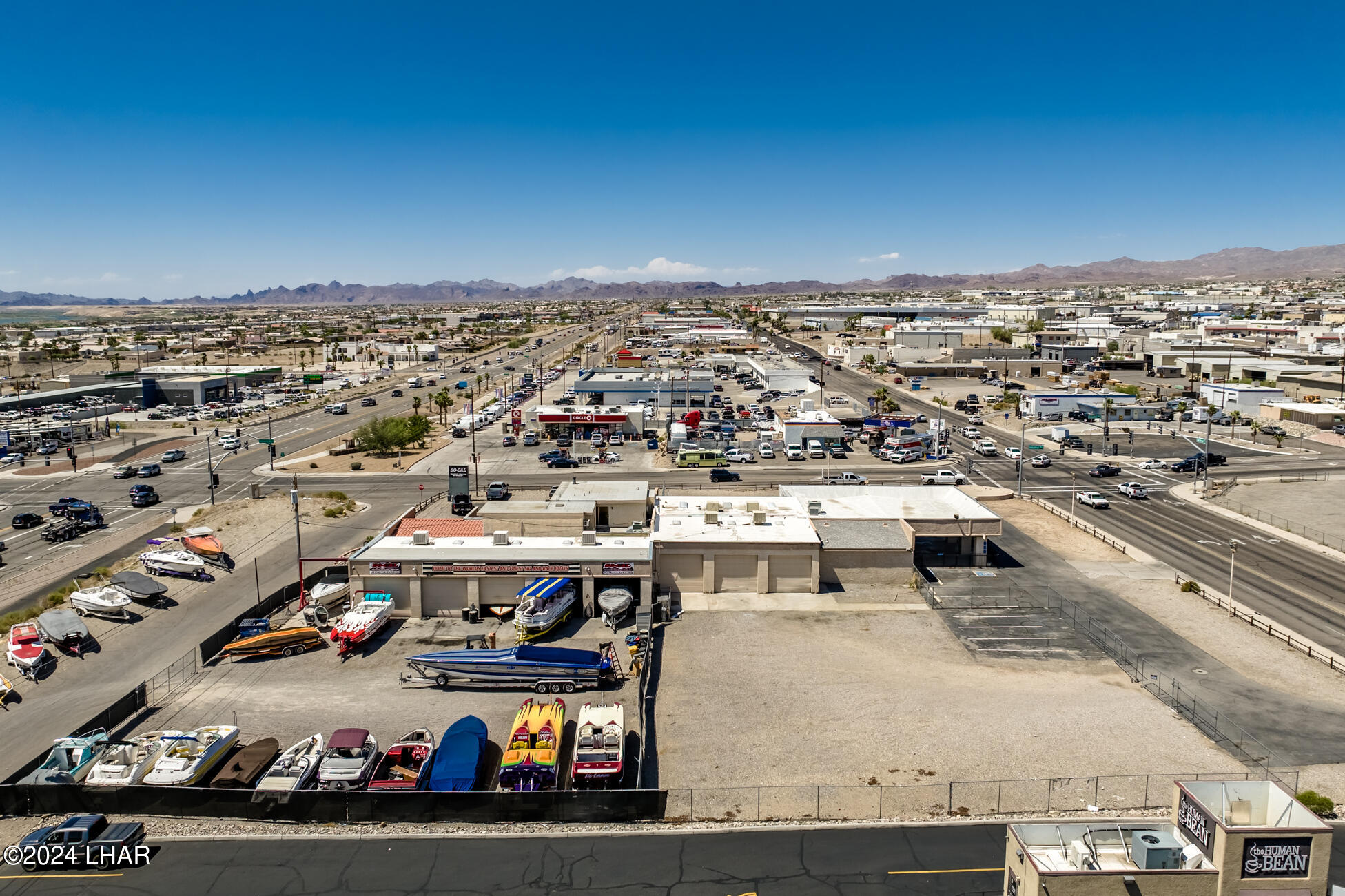 669 N Lake Havasu Ave N