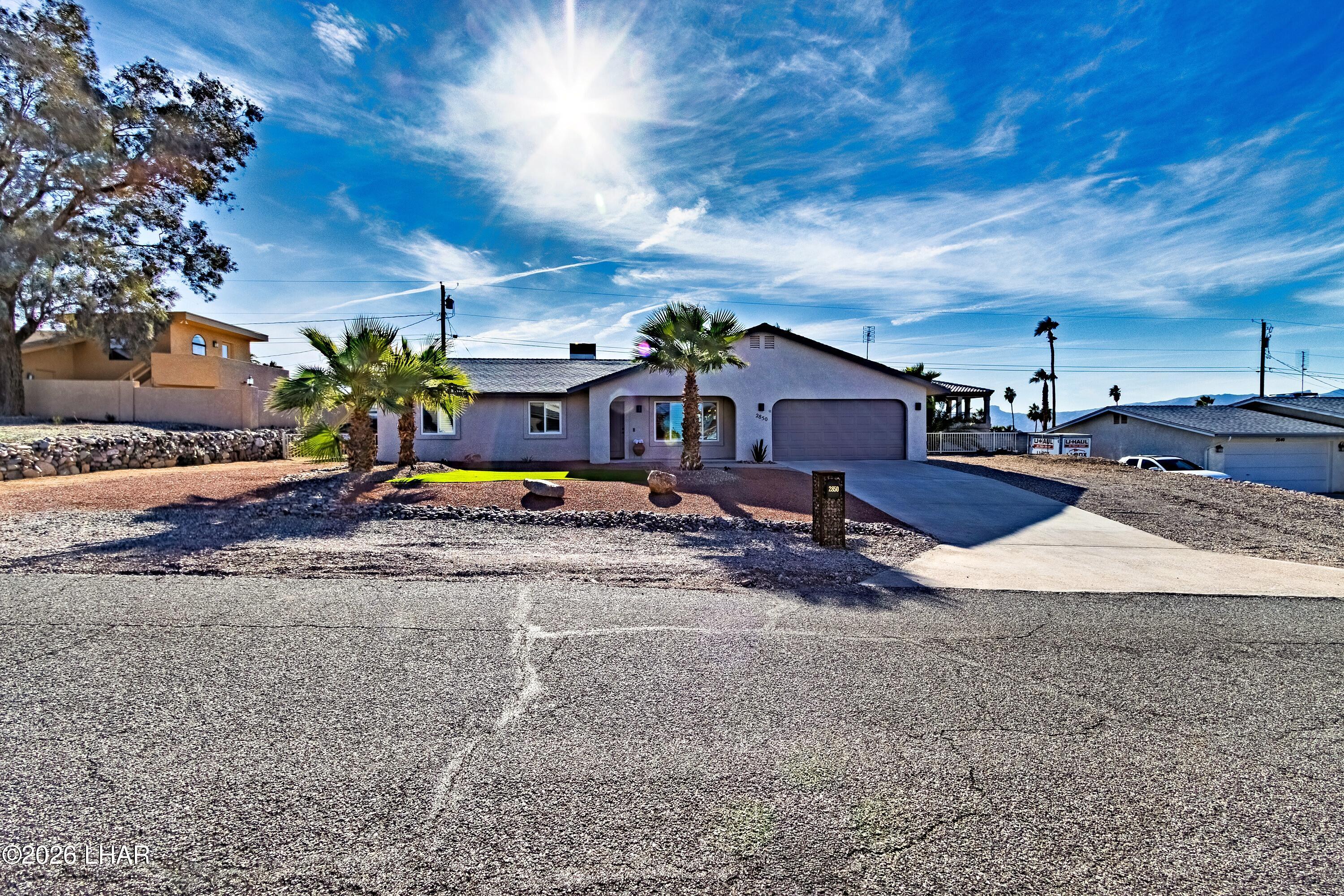 2850 Edgewood Dr