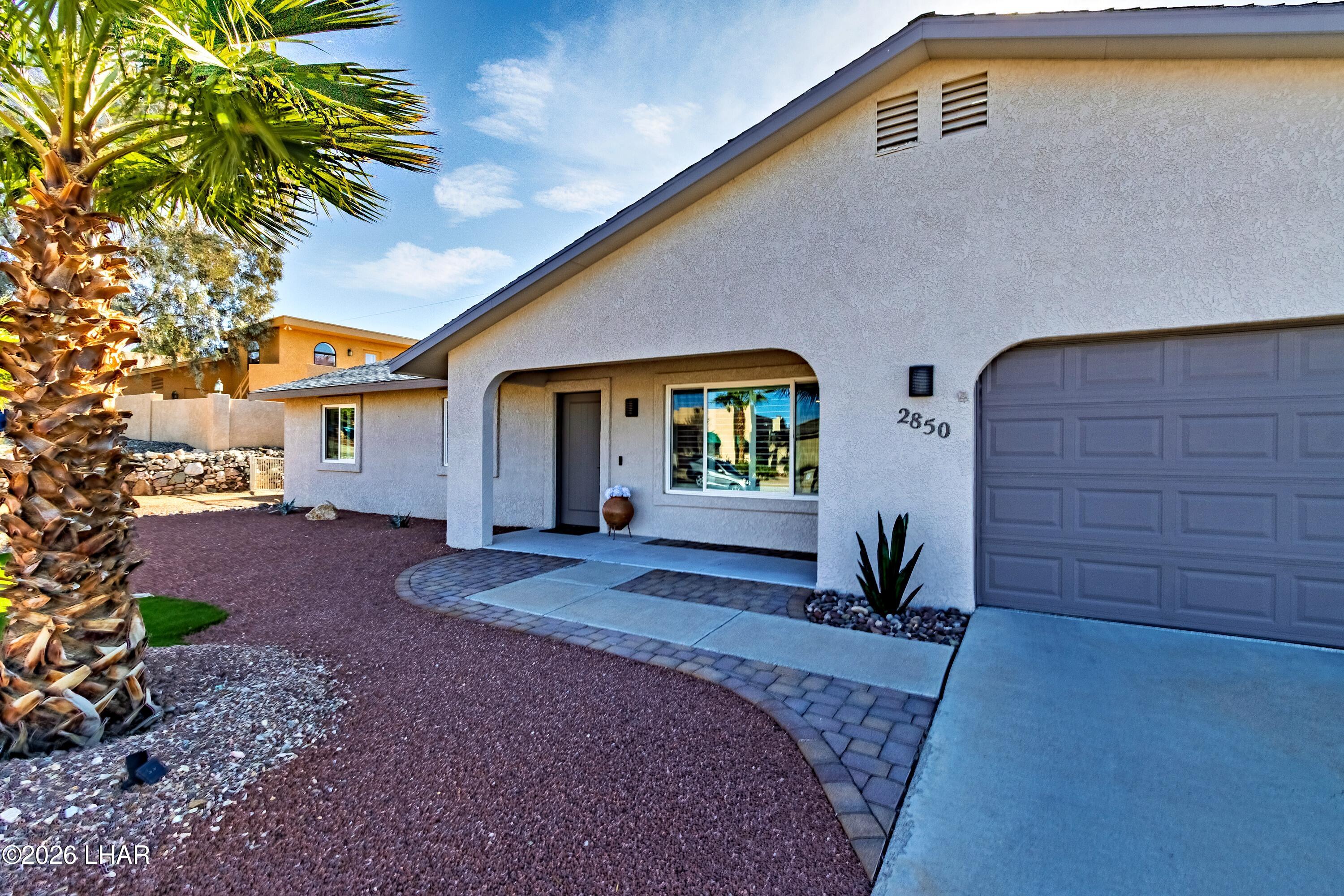 2850 Edgewood Dr