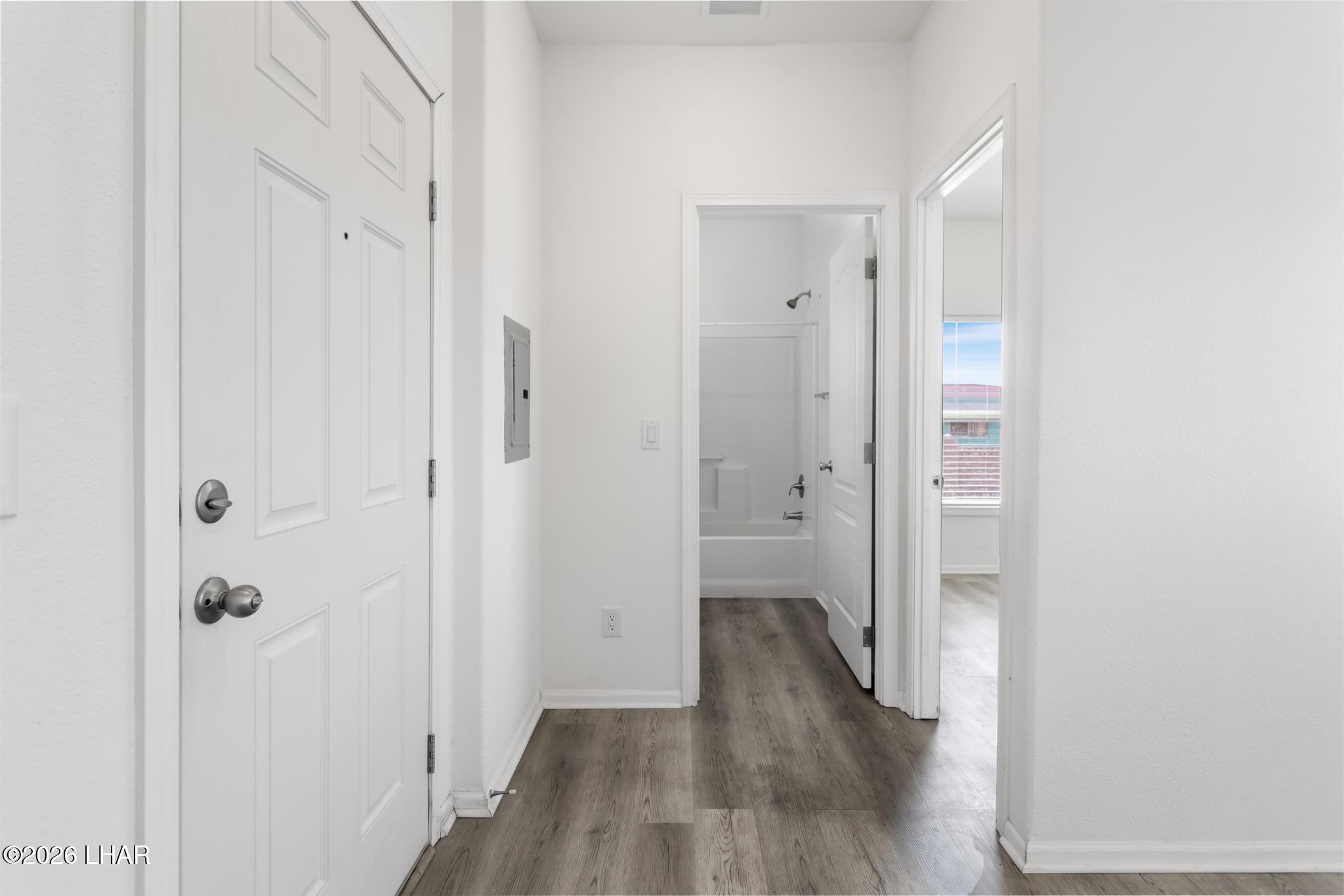 350 Lee Ave 47