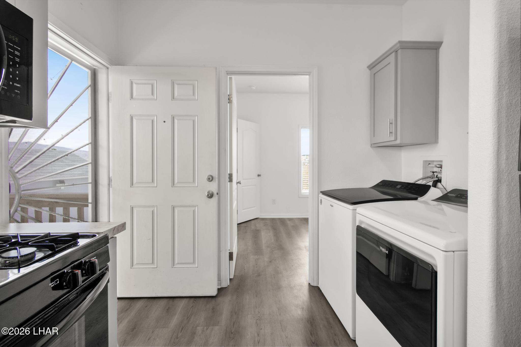 350 Lee Ave 47