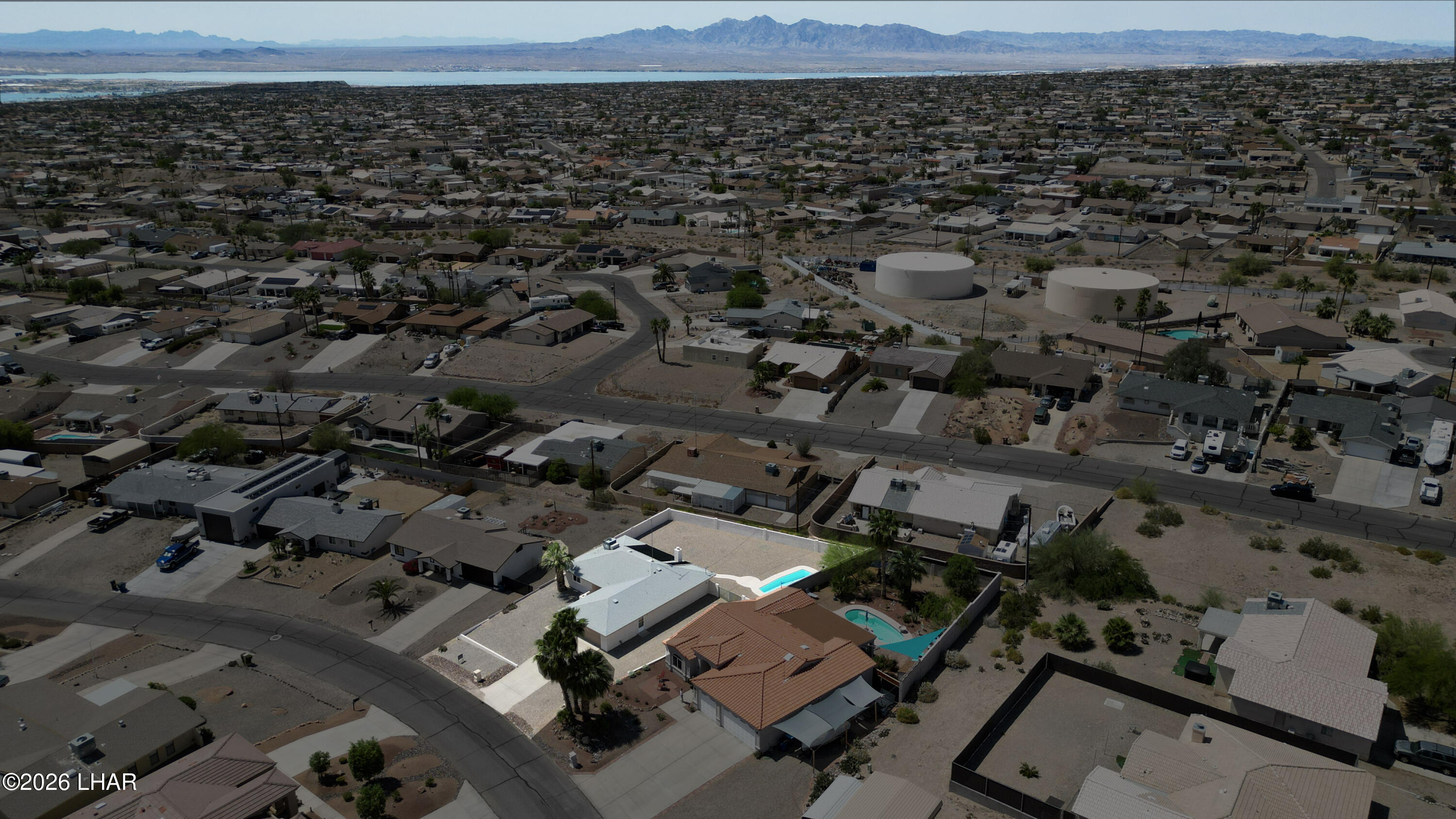 3395 Roadrunner Dr