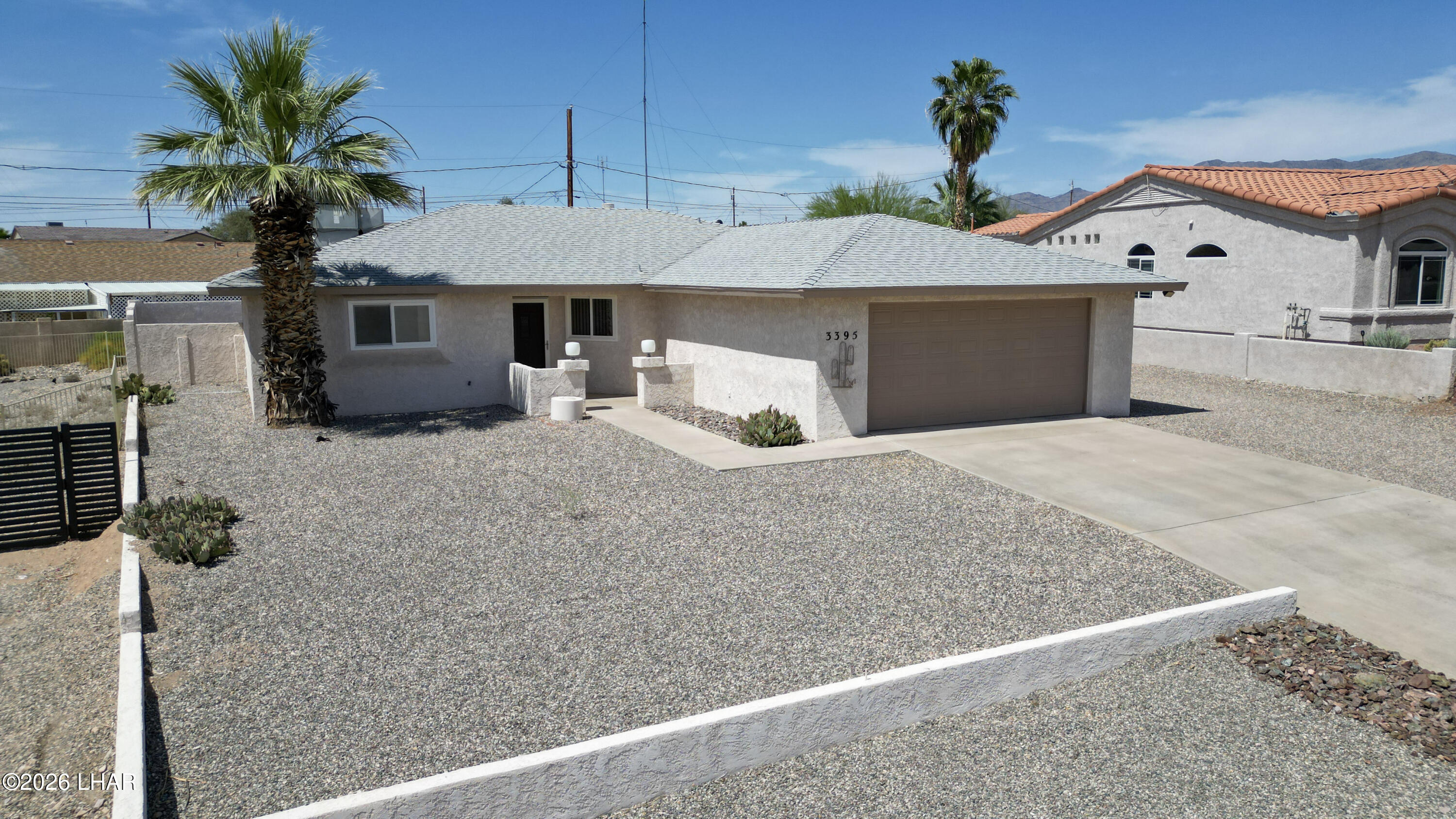 3395 Roadrunner Dr