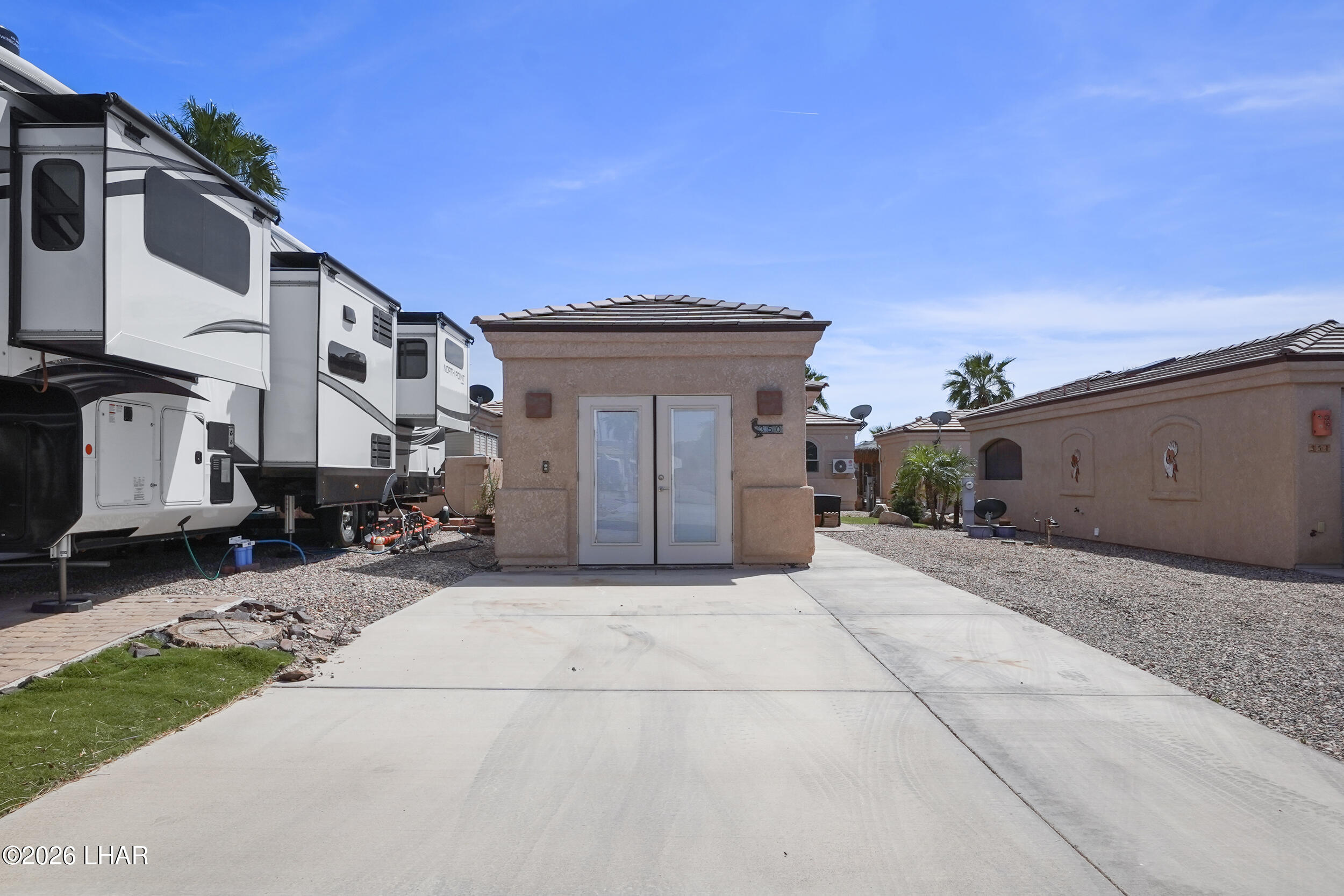 1905 Victoria Farms Rd