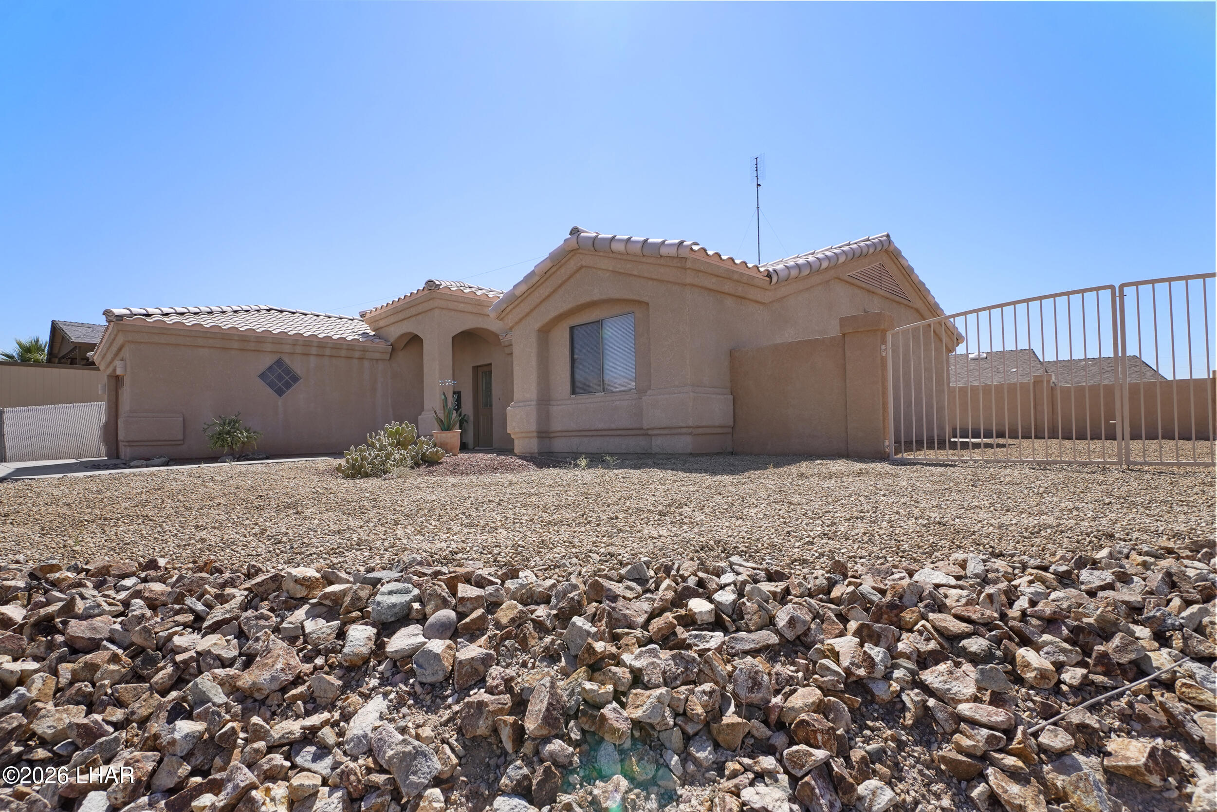 3360 El Toro Dr