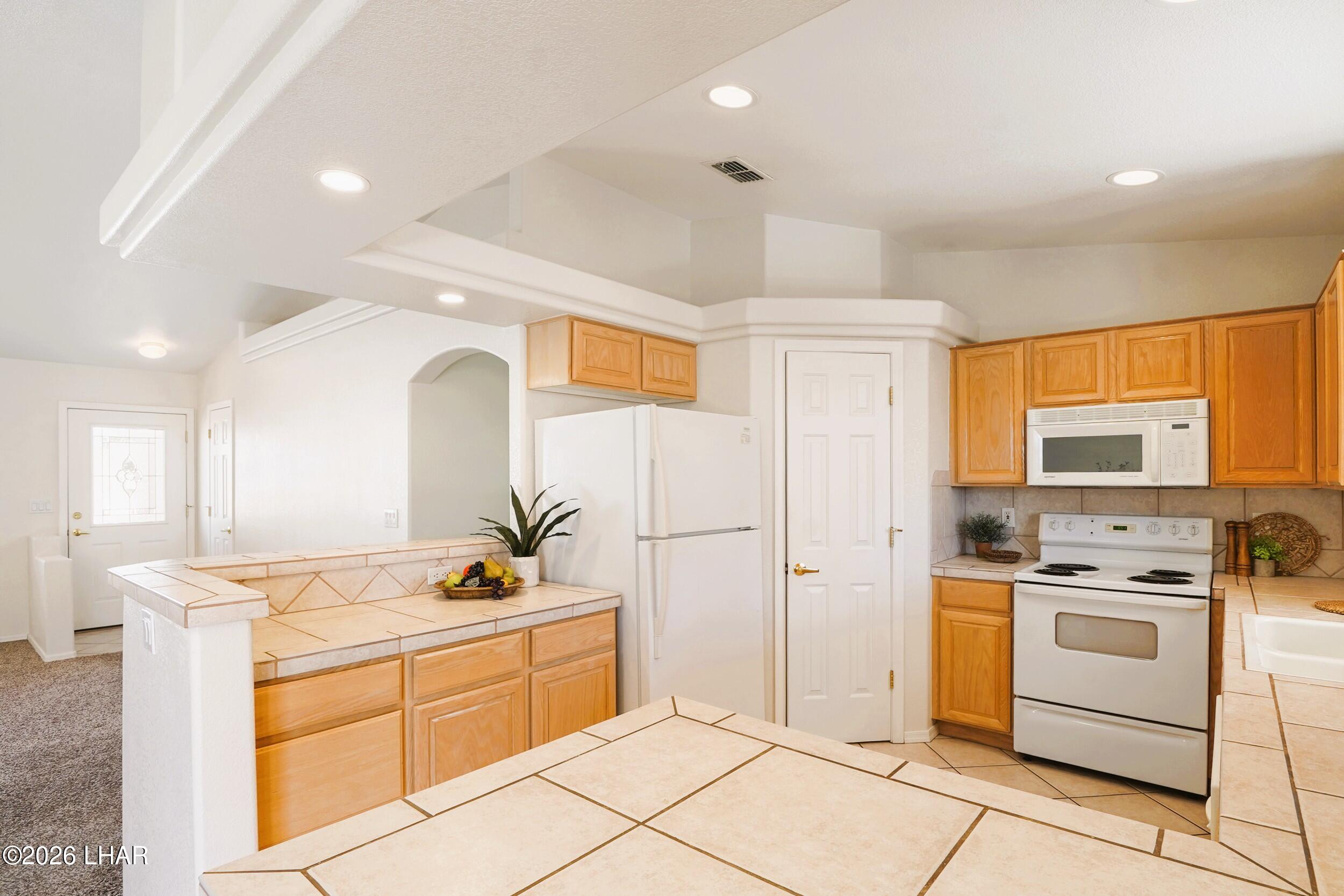 3360 El Toro Dr