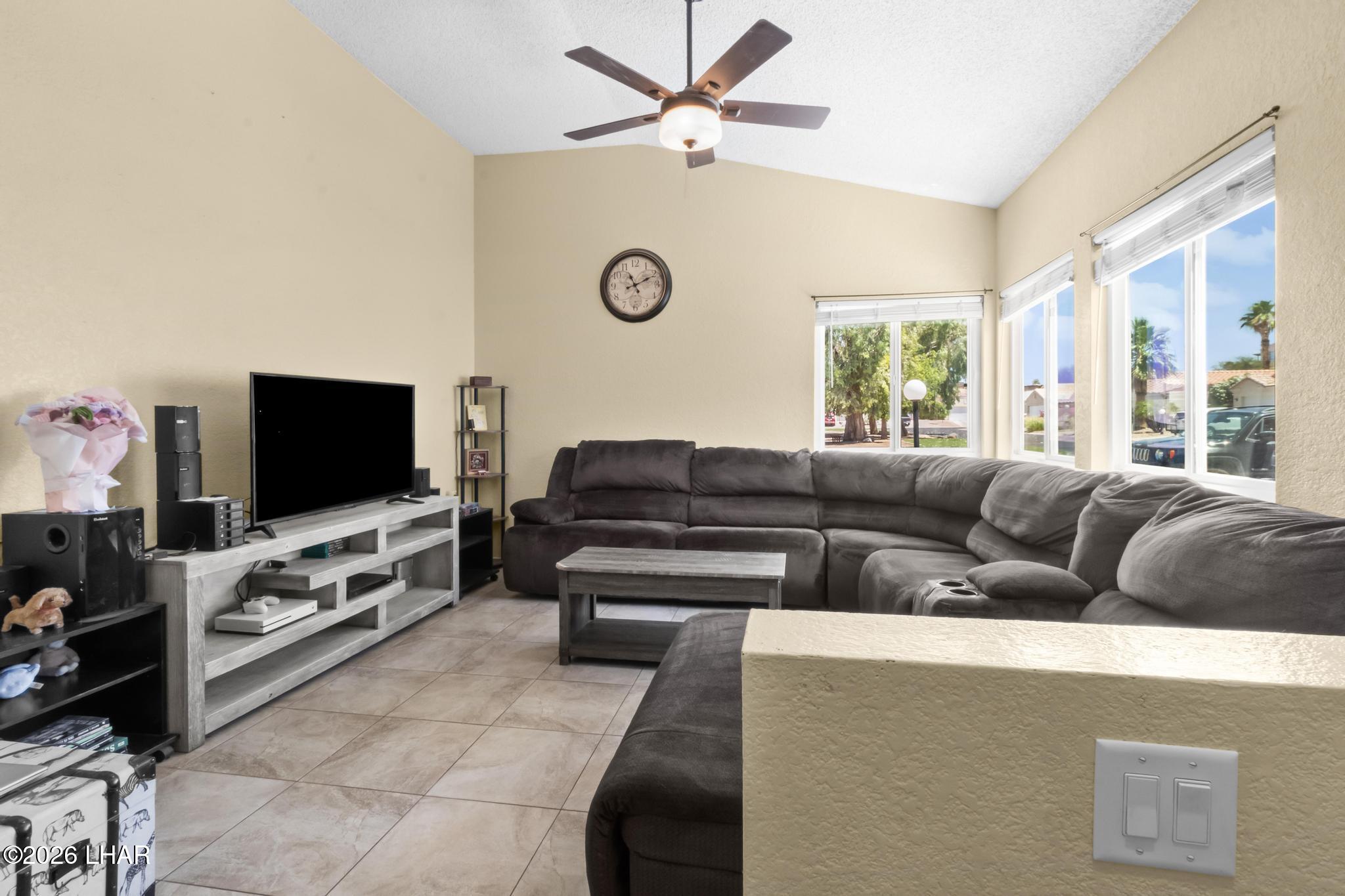 1132 Cibecue Dr