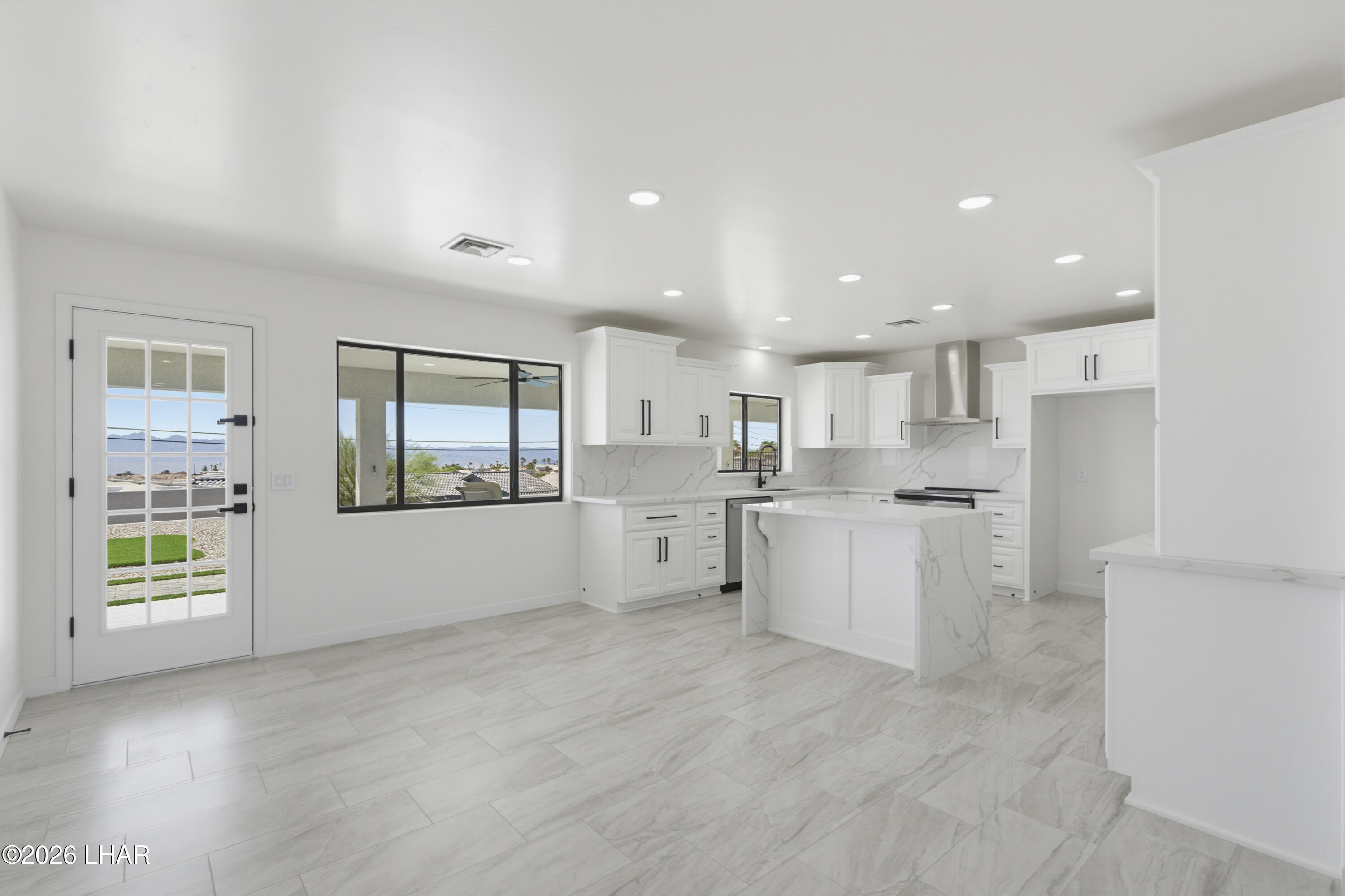 3931 Duke Dr