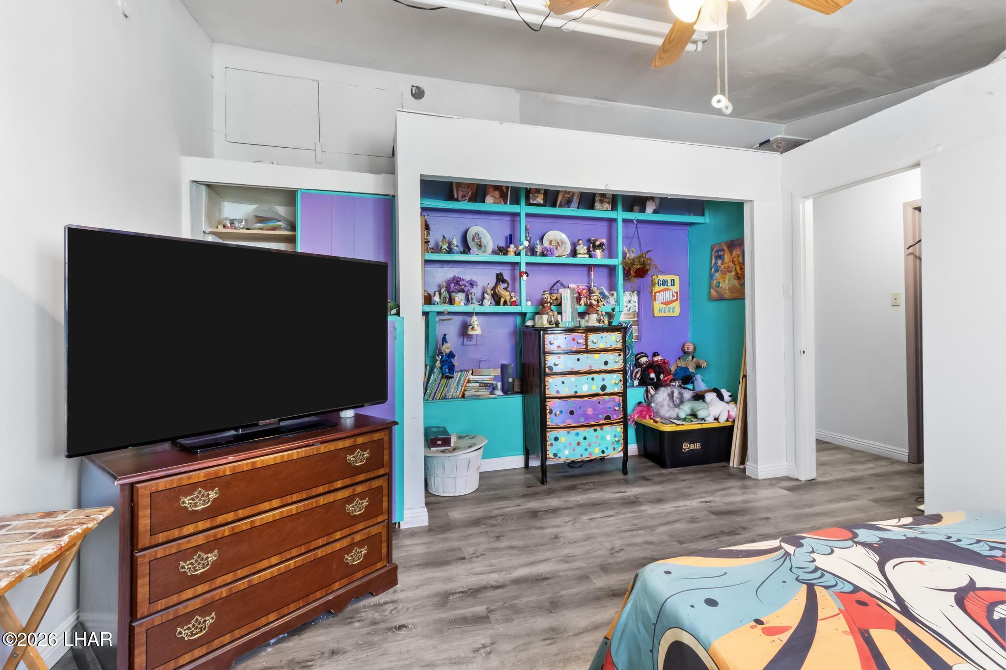 827 Ramar Rd