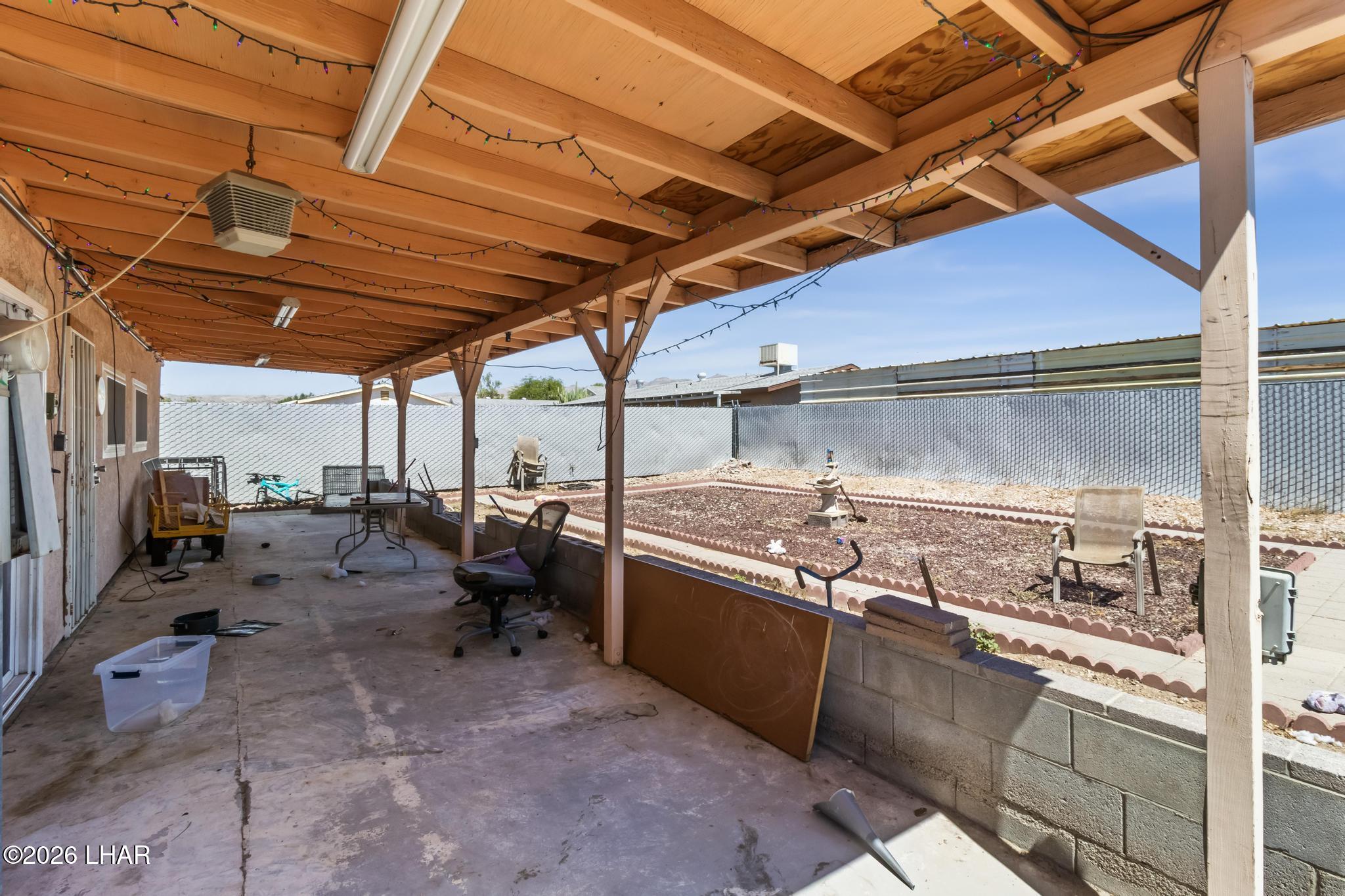 827 Ramar Rd