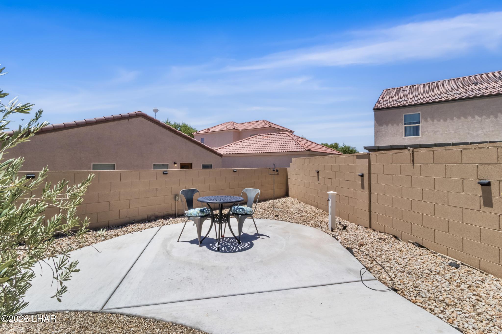 2405 Sandpiper Dr