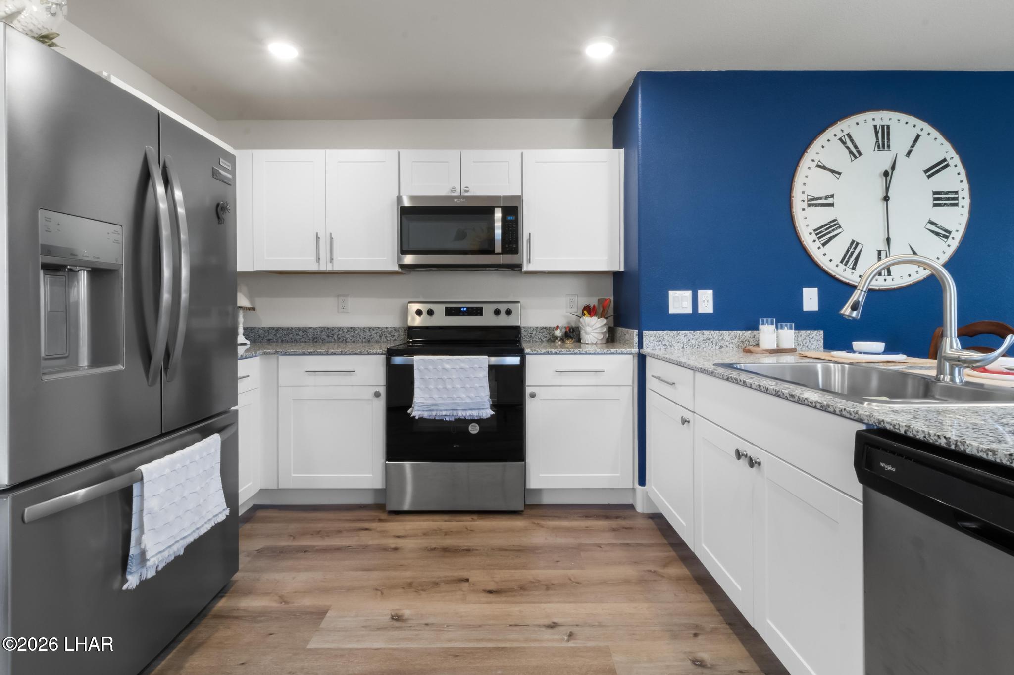 2405 Sandpiper Dr