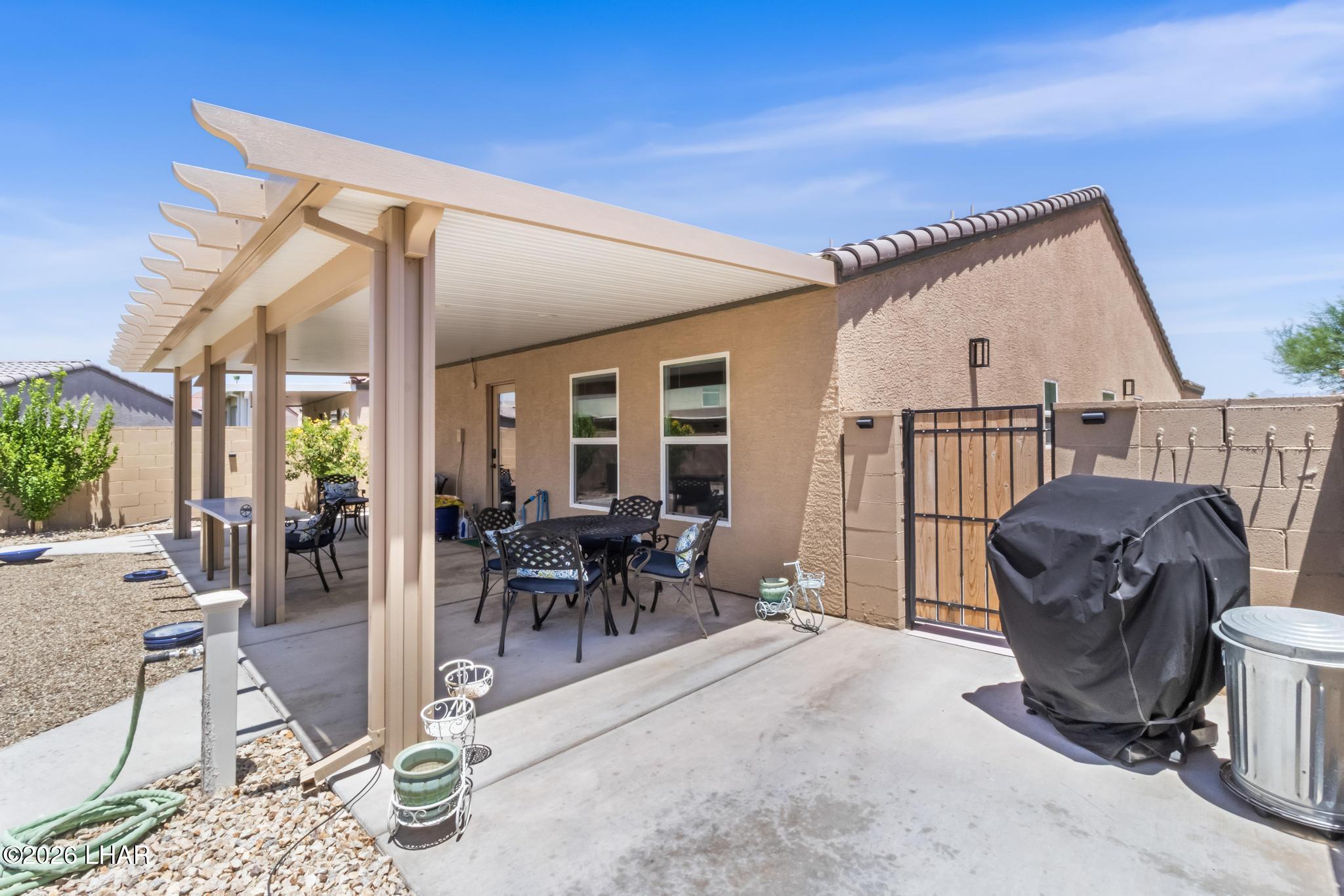 2405 Sandpiper Dr