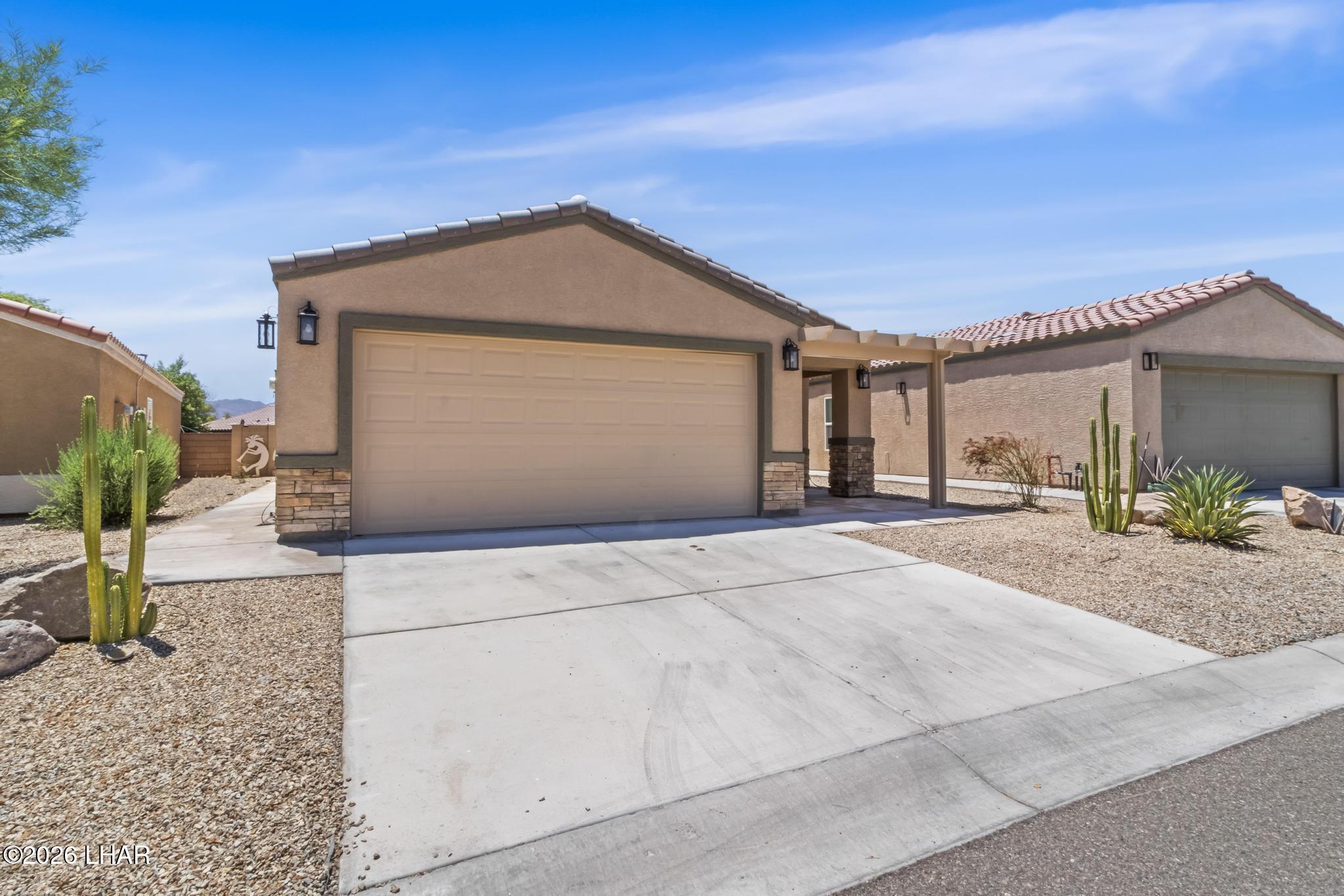 2405 Sandpiper Dr