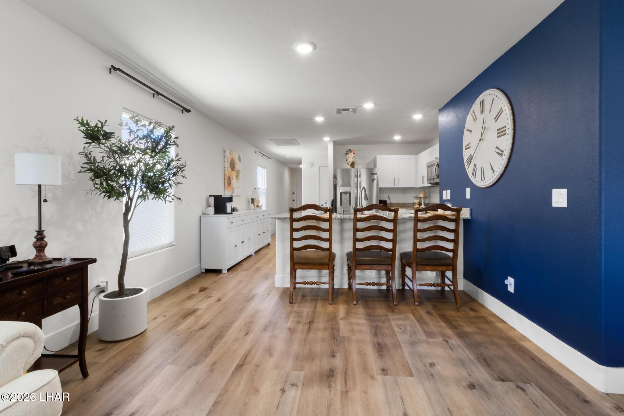 2405 Sandpiper Dr