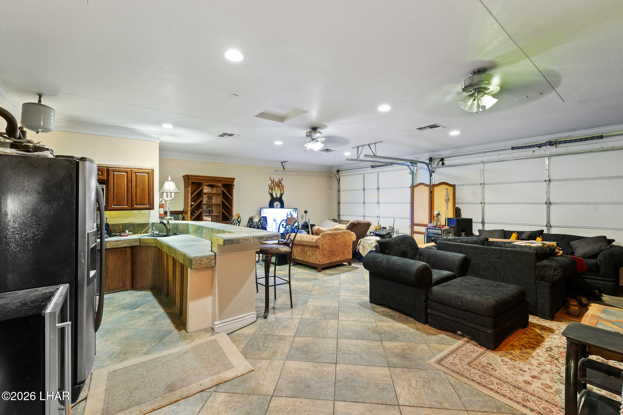 3020 Bowie Dr