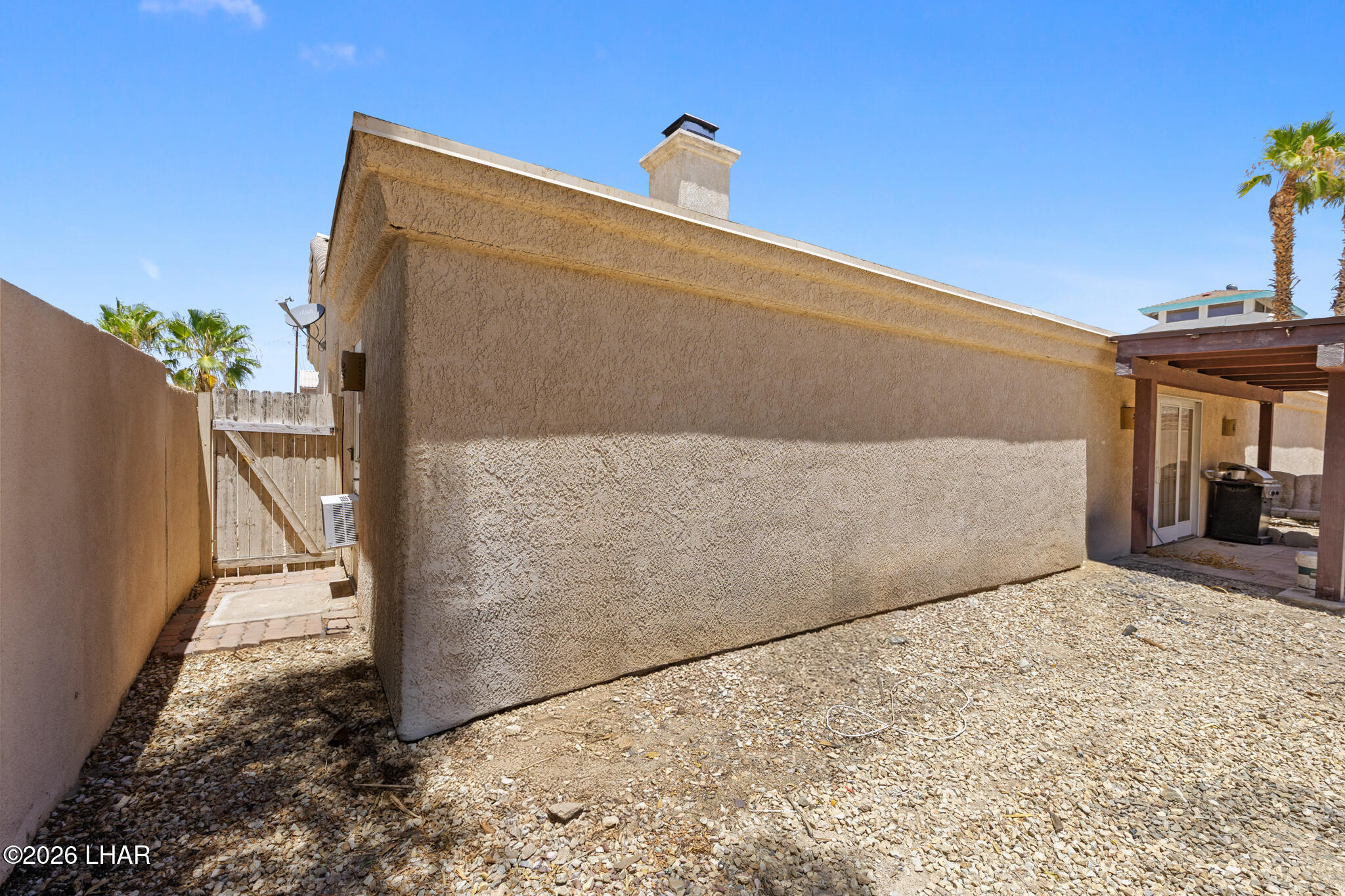 3020 Bowie Dr