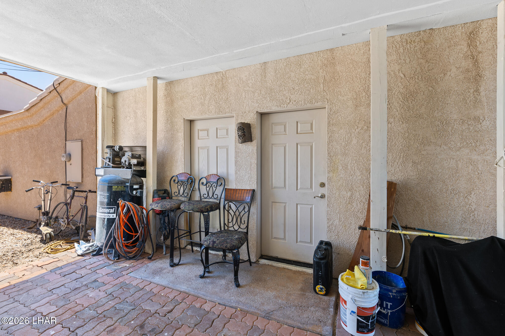 3020 Bowie Dr