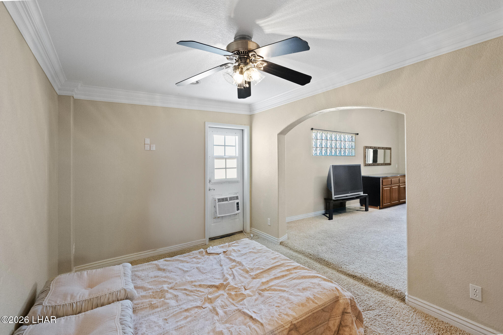 3020 Bowie Dr