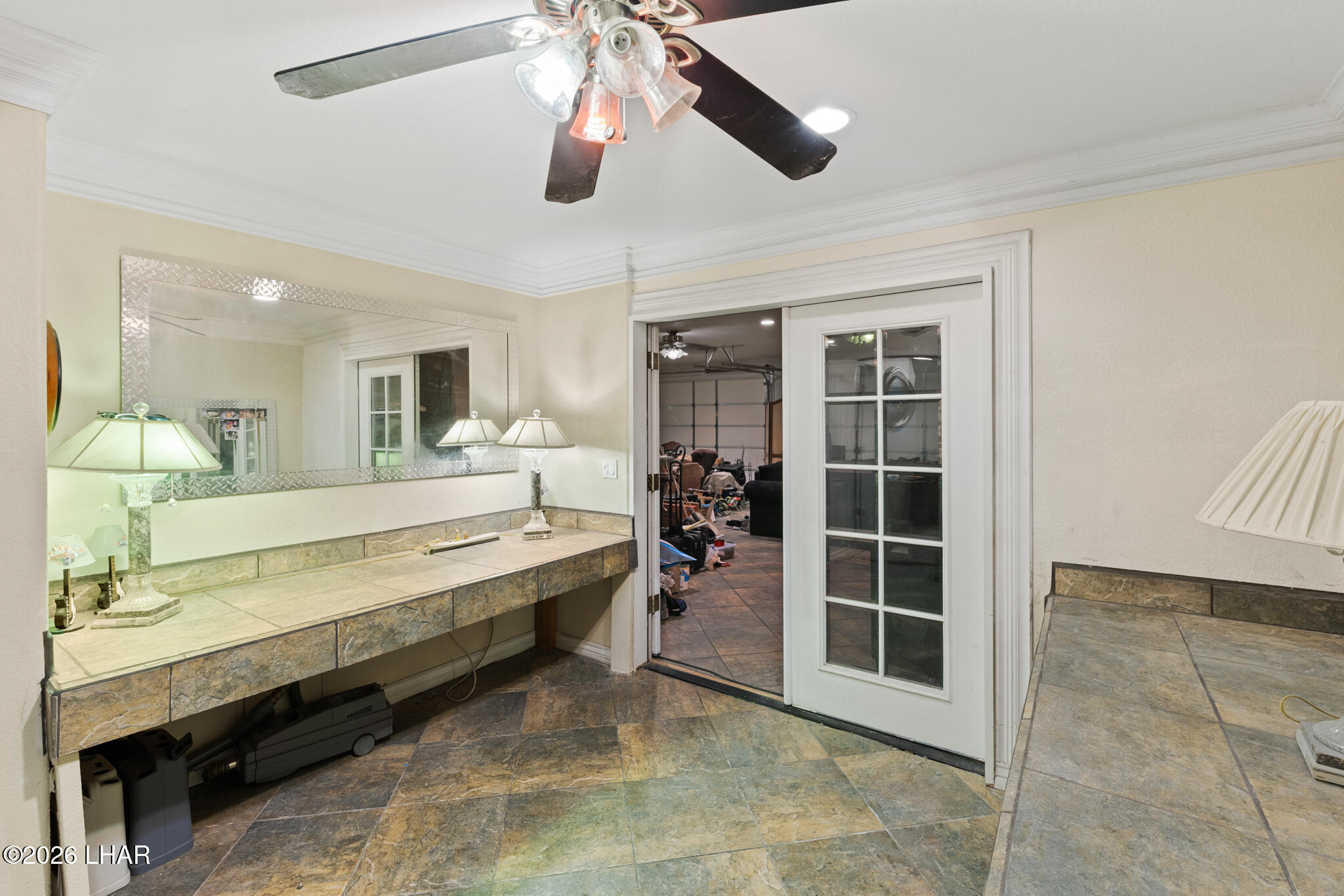 3020 Bowie Dr